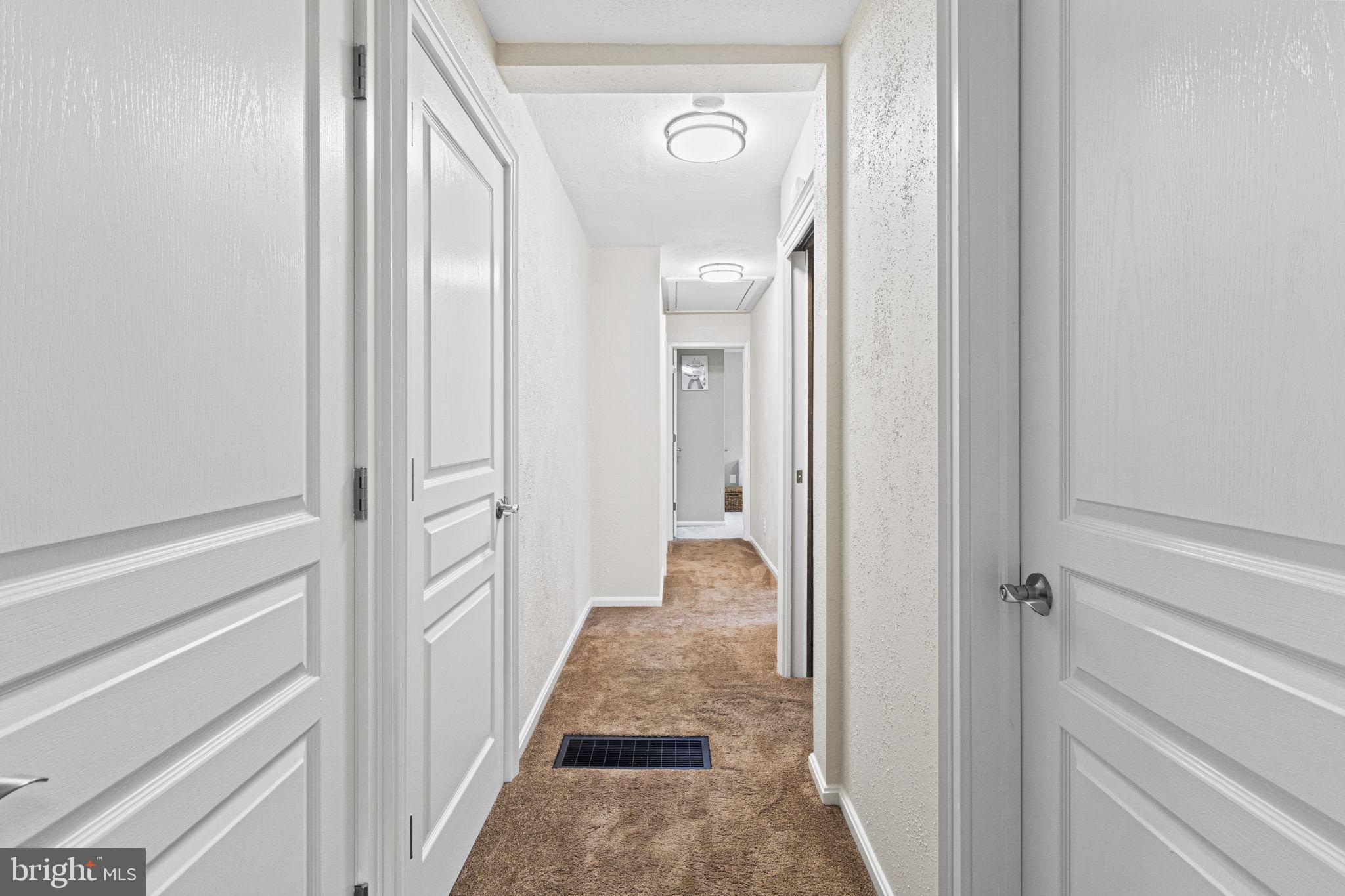 SUNNYSIDE FARMS - Residential