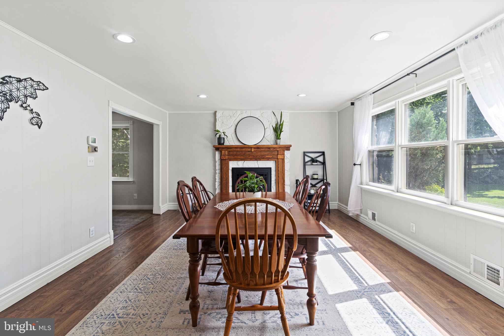 SUNNYSIDE FARMS - Residential