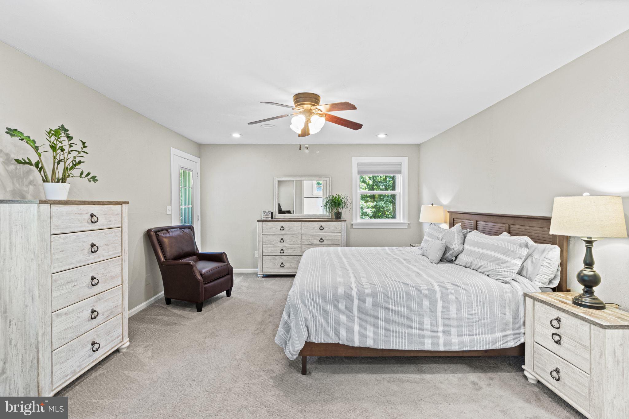 SUNNYSIDE FARMS - Residential