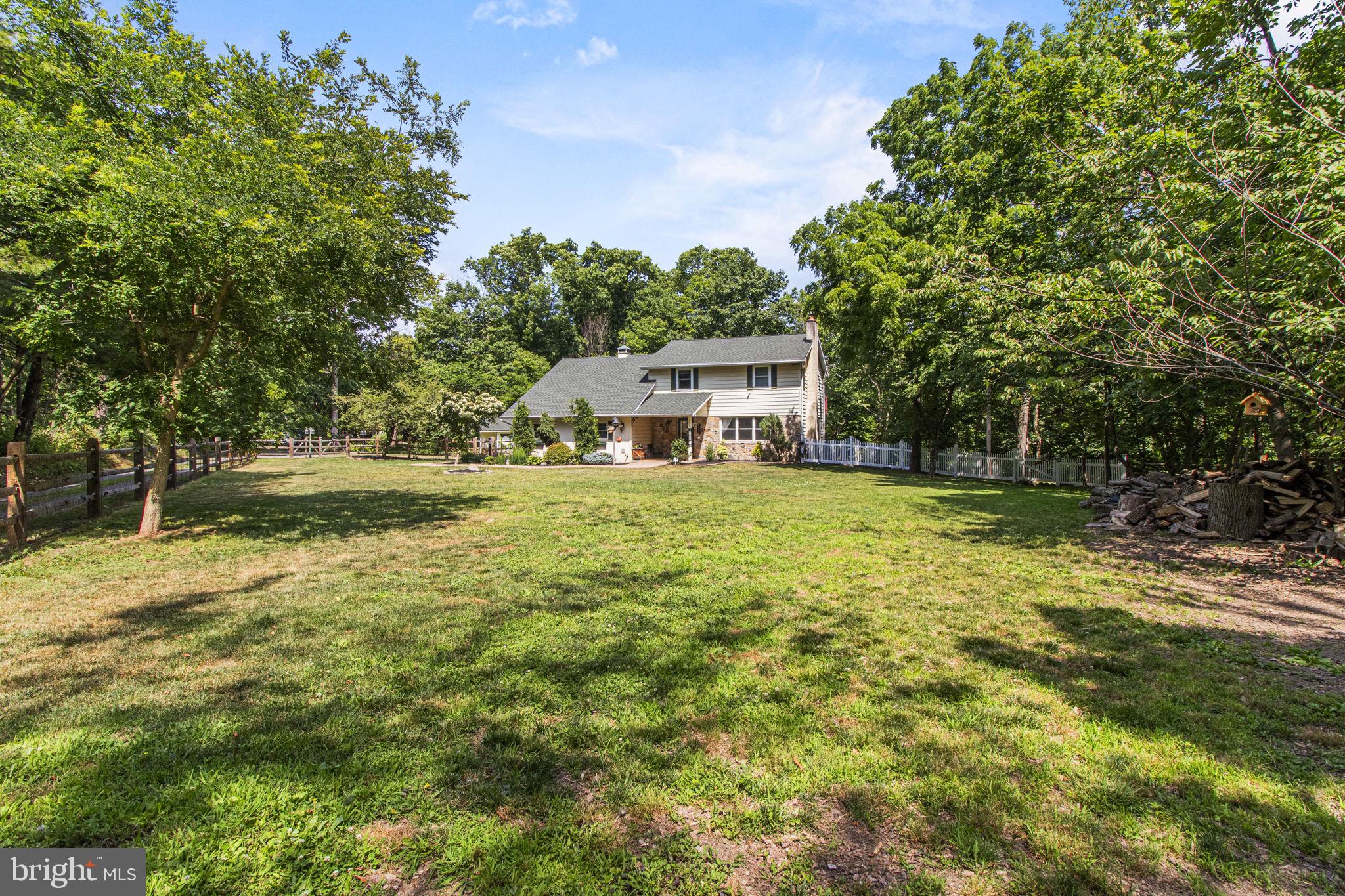 SUNNYSIDE FARMS - Residential