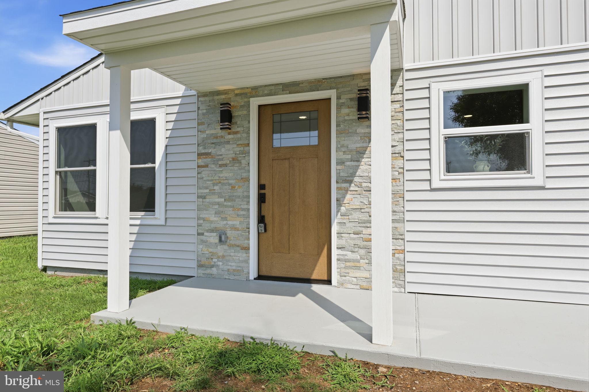 177 PINEWOOD DRIVE