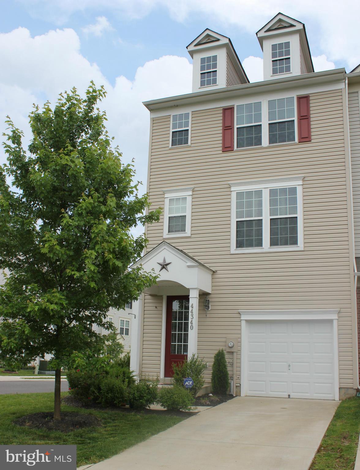 WOODLAND PARK AT WILDEWOOD - Residential