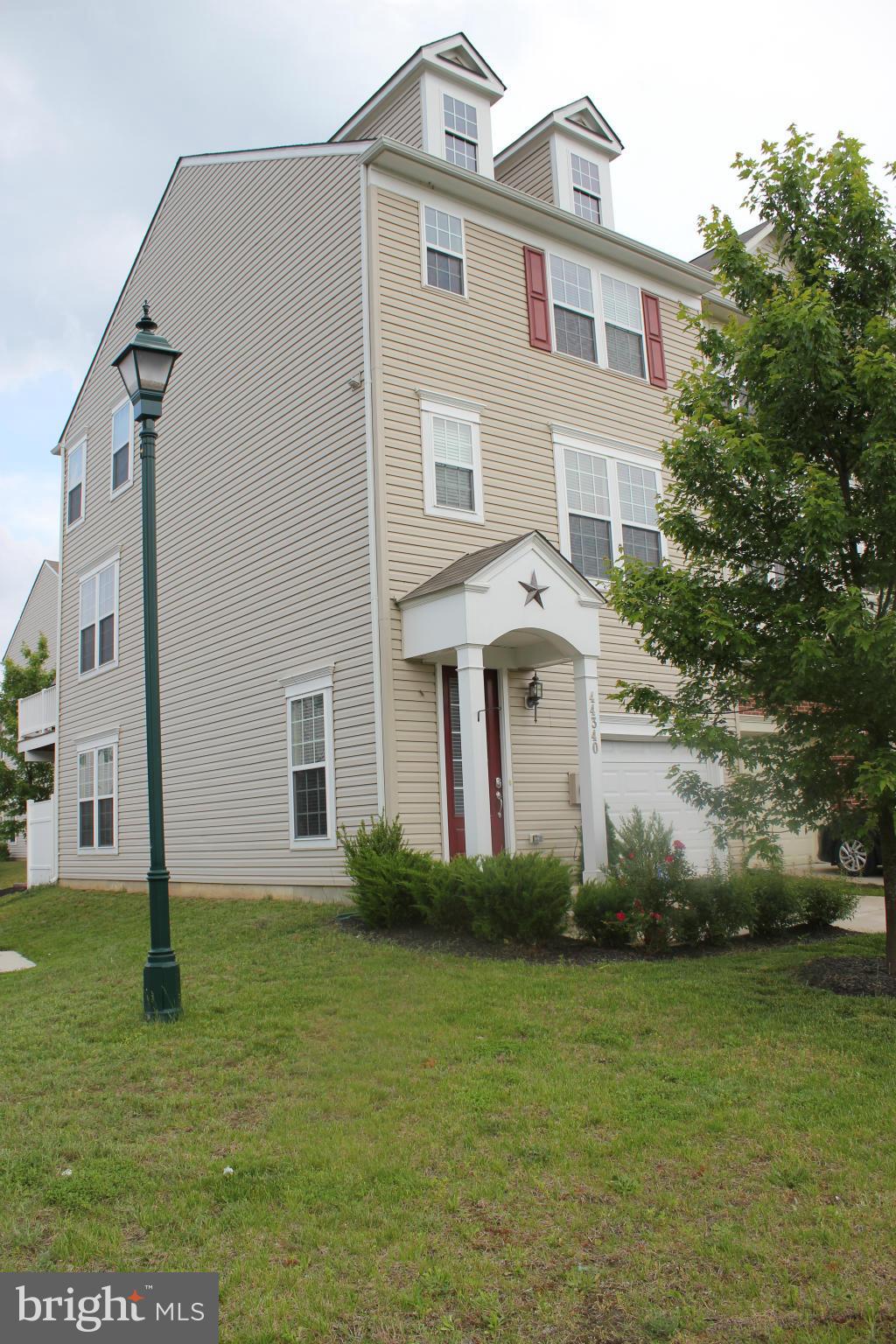 WOODLAND PARK AT WILDEWOOD - Residential