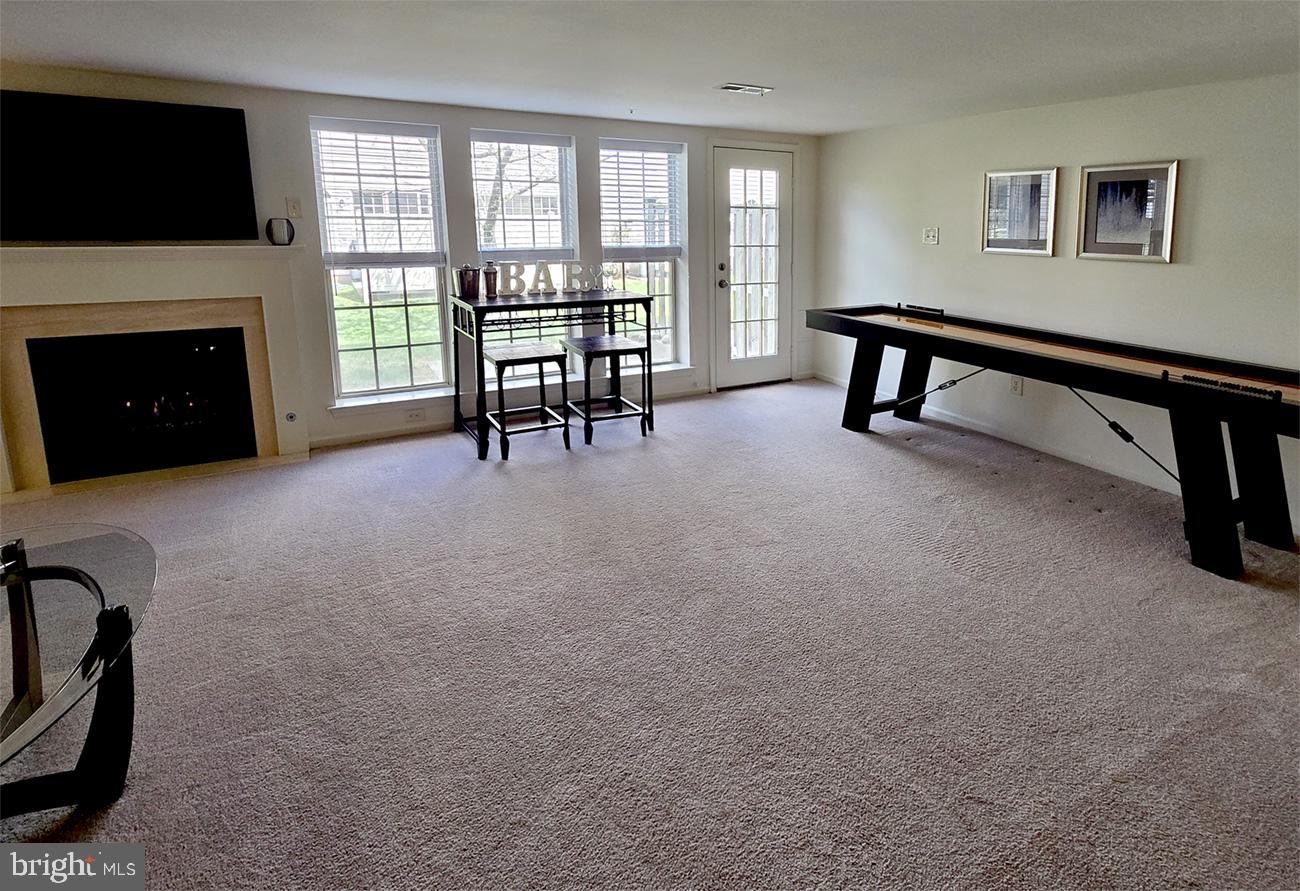 SUMMER HILL - Residential Lease