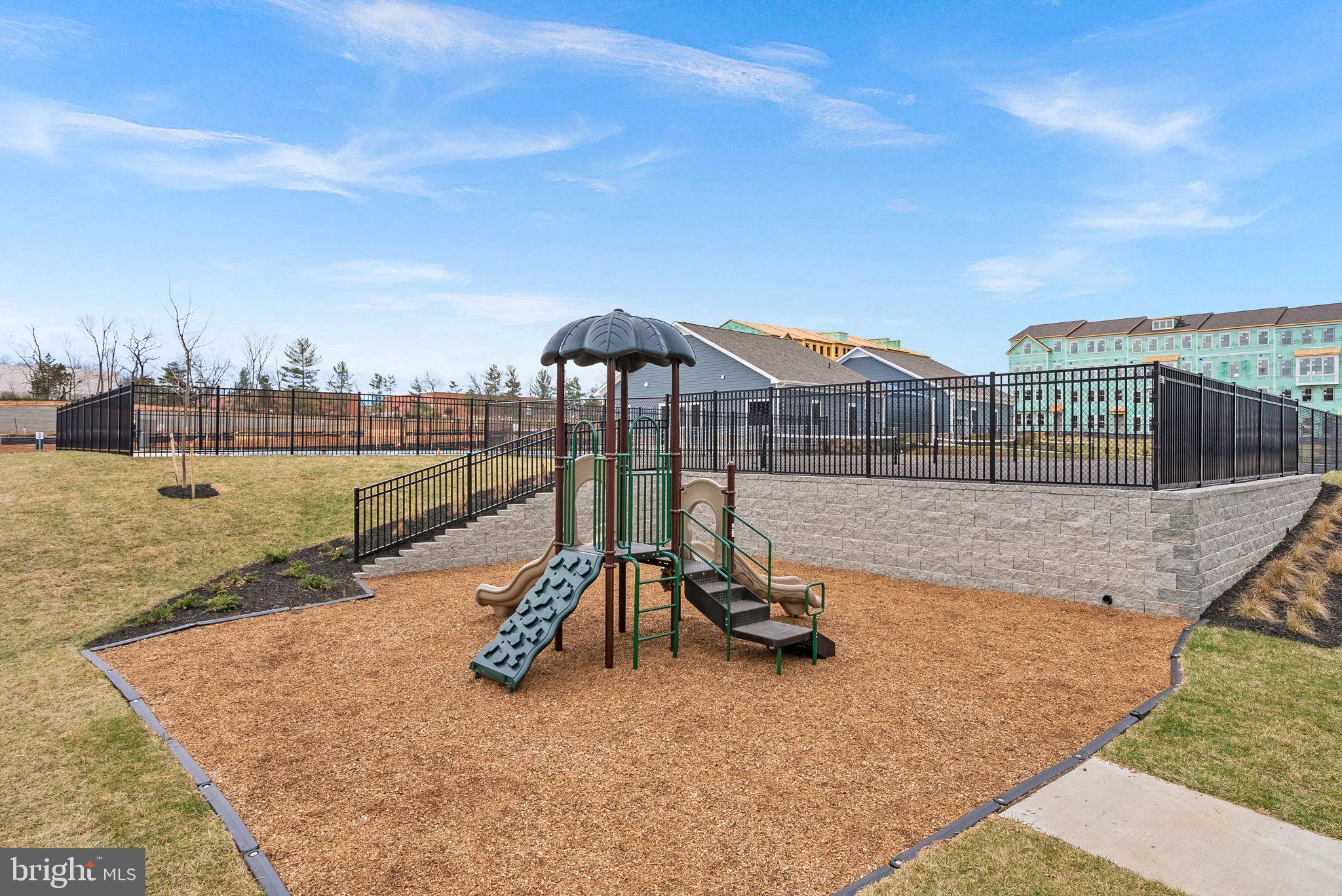 TUSCARORA VILLAGE - Residential