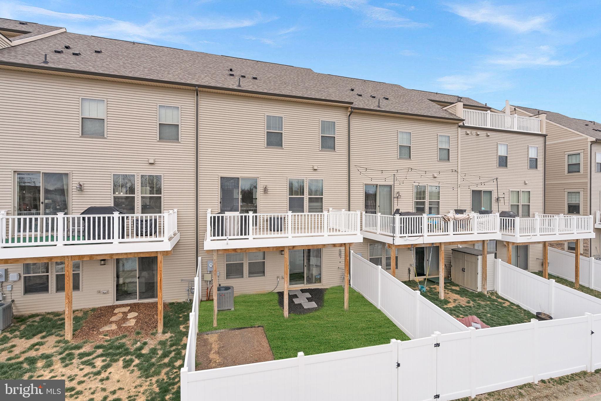 TUSCARORA VILLAGE - Residential