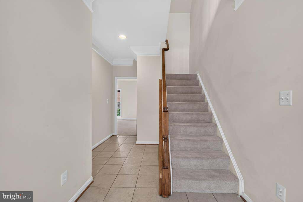 Photo of 21929 Bayard Terrace, BROADLANDS, VA 20148 (MLS # VALO2132574)