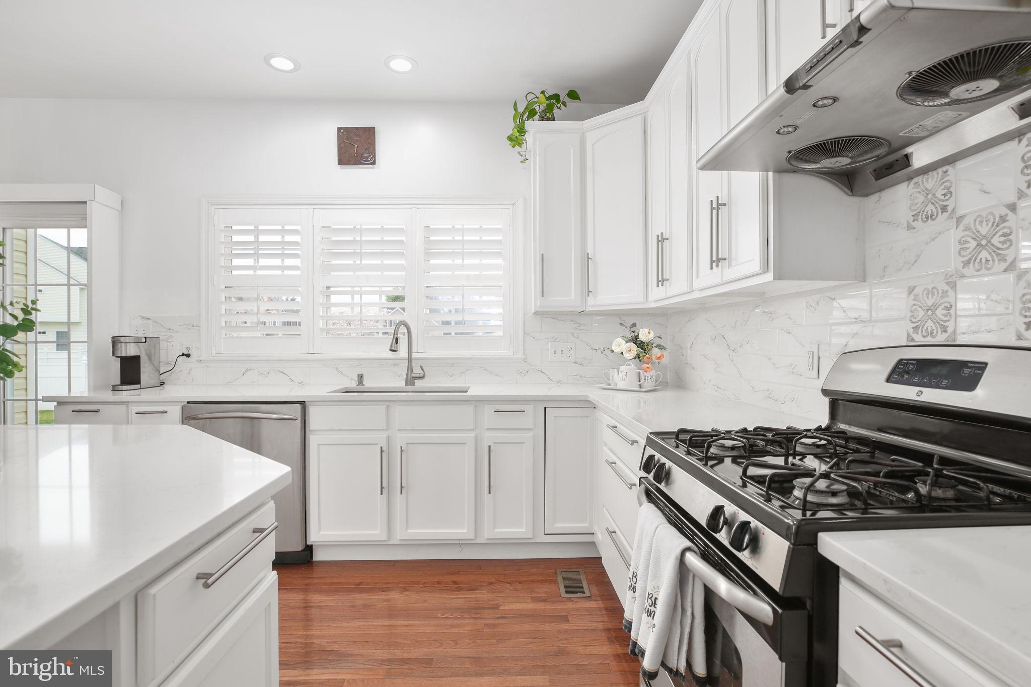 RIVER CLUB - Residential