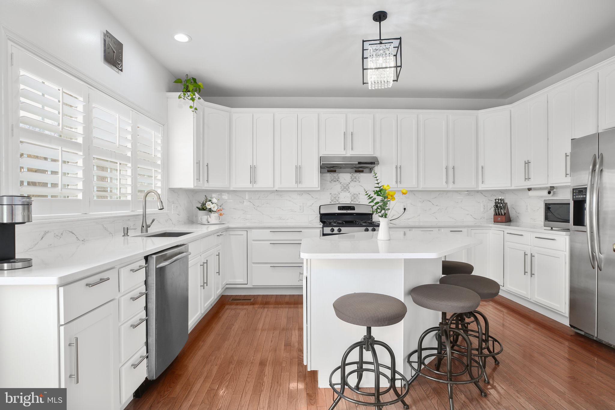 RIVER CLUB - Residential