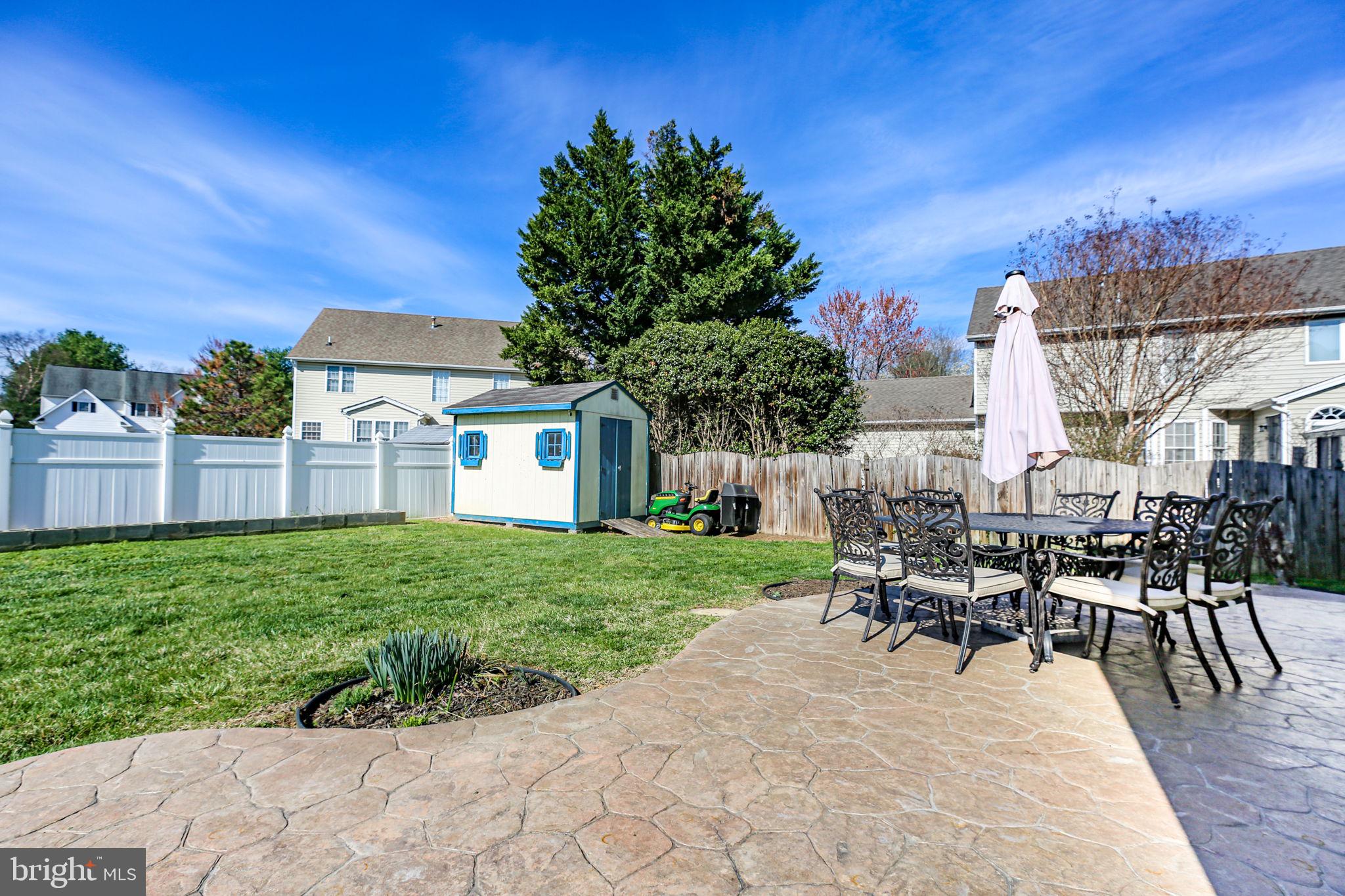 RIVER CLUB - Residential