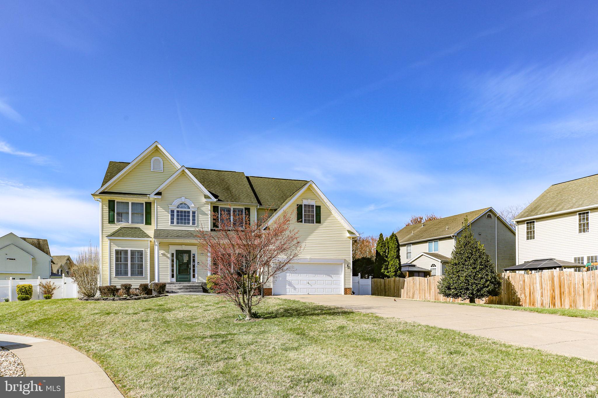 RIVER CLUB - Residential