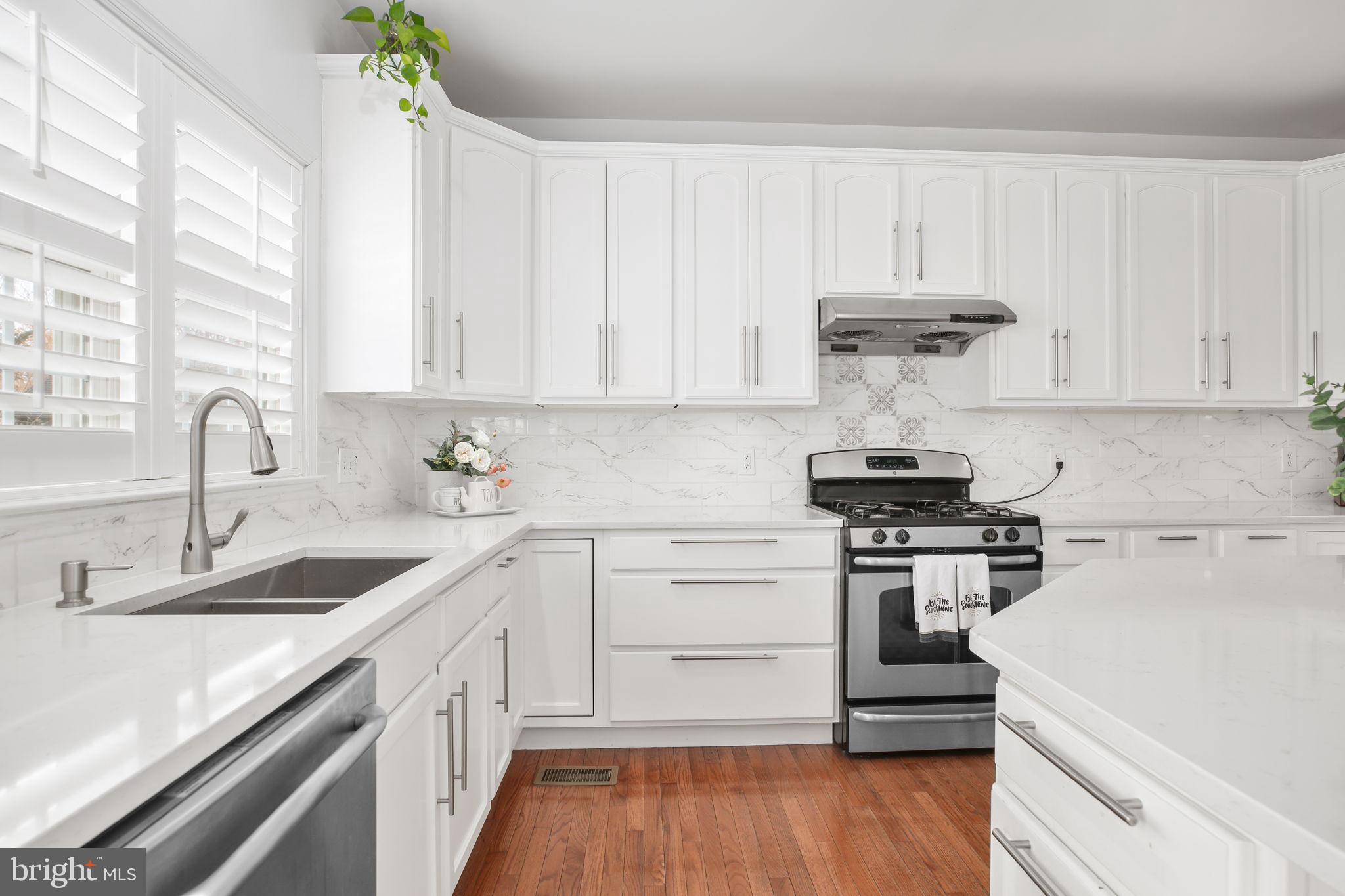 RIVER CLUB - Residential