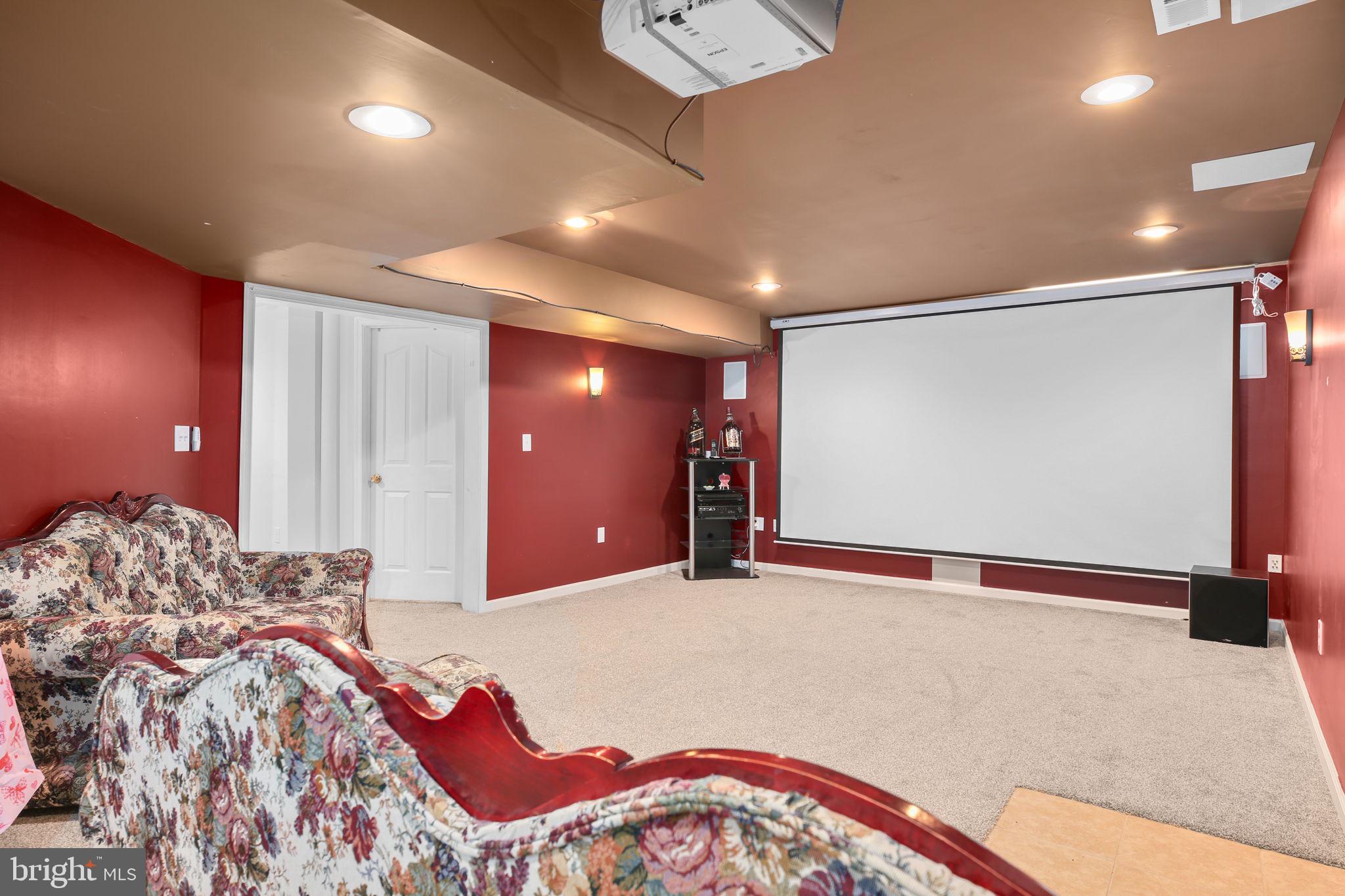 RIVER CLUB - Residential