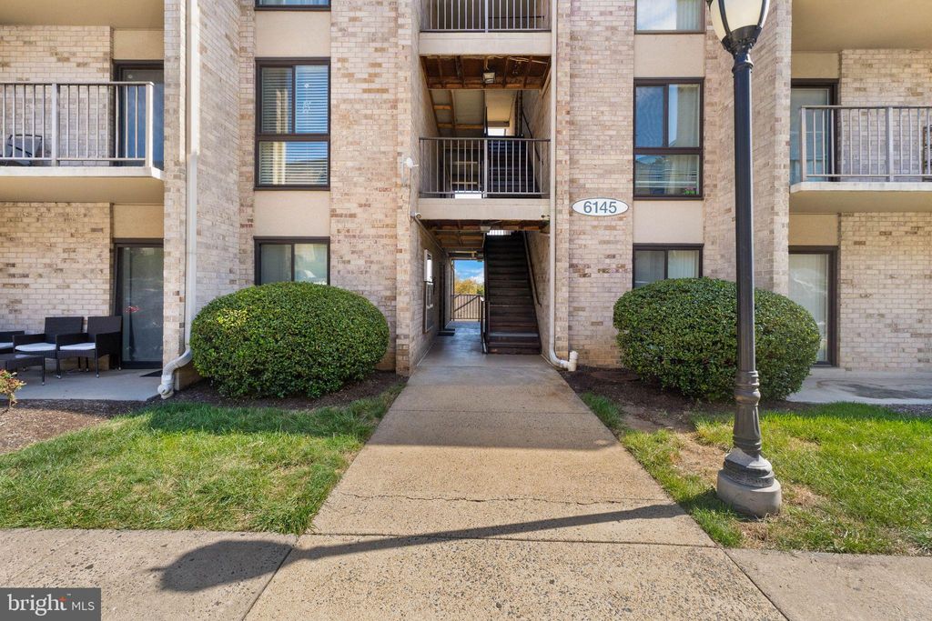 Photo of 6145 Edsall Road #I, ALEXANDRIA, VA 22304 (MLS # VAAX2050548)