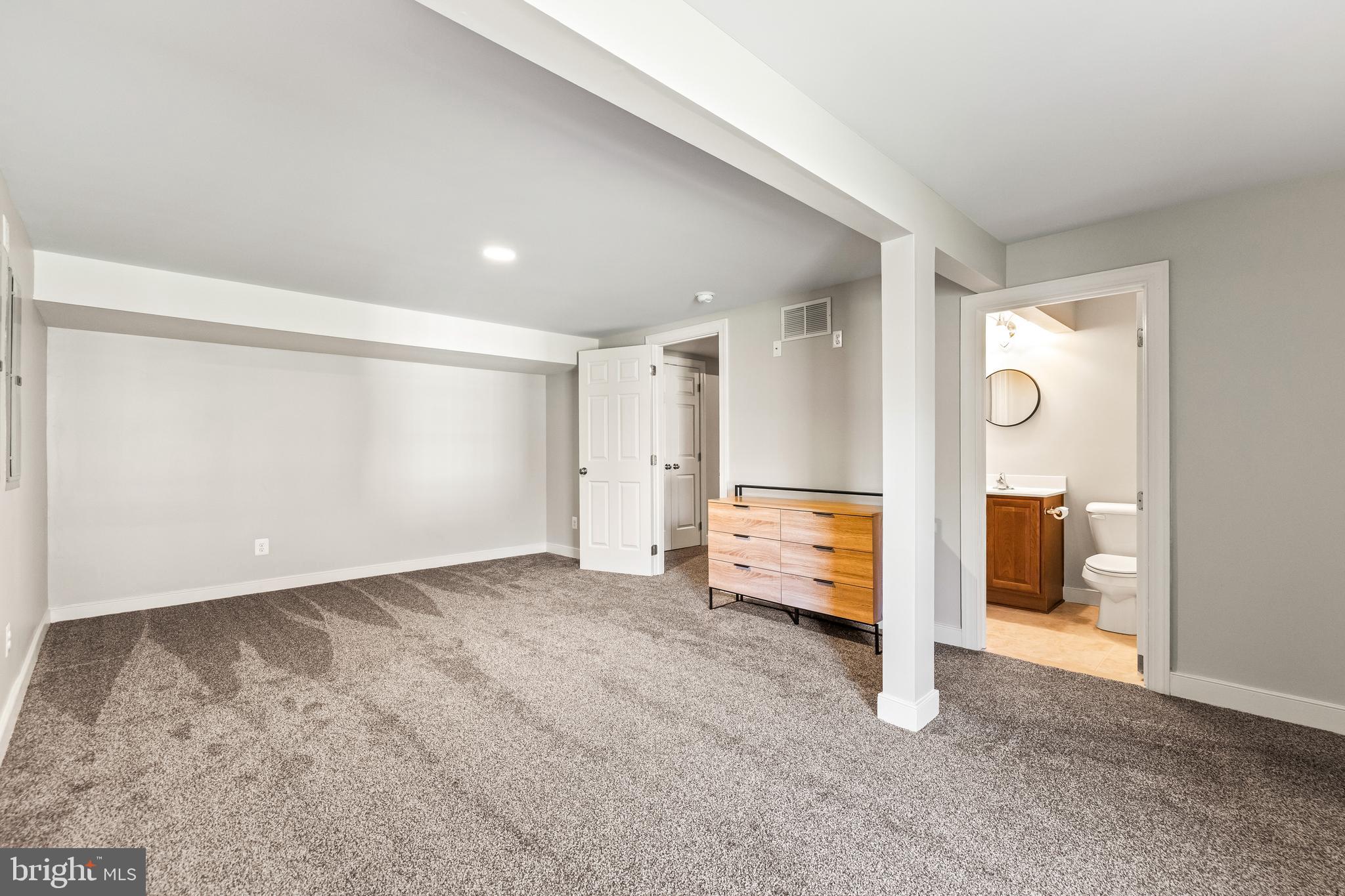 ANTEGO WOODS - Residential