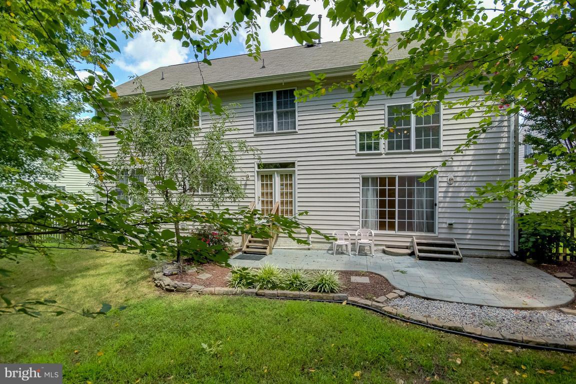 RIVER OAKS - Residential