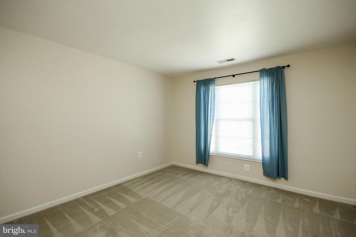 RIVER OAKS - Residential