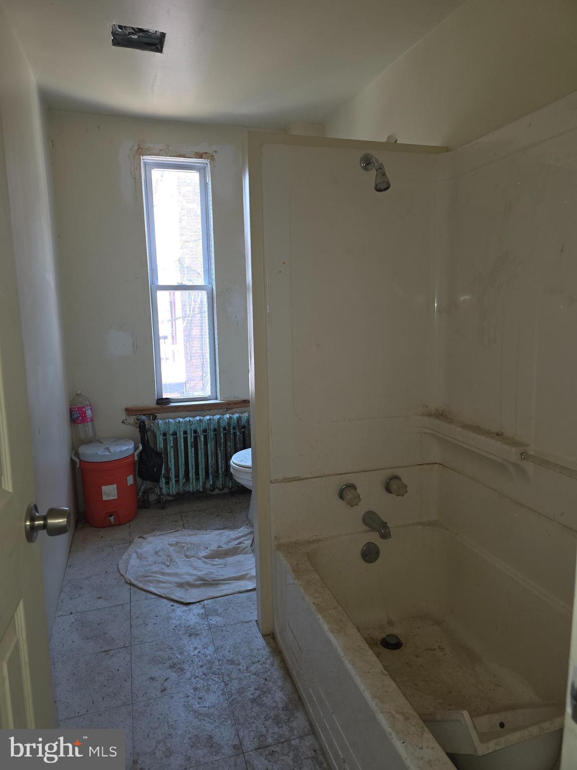 SHIPLEY HILL - Residential