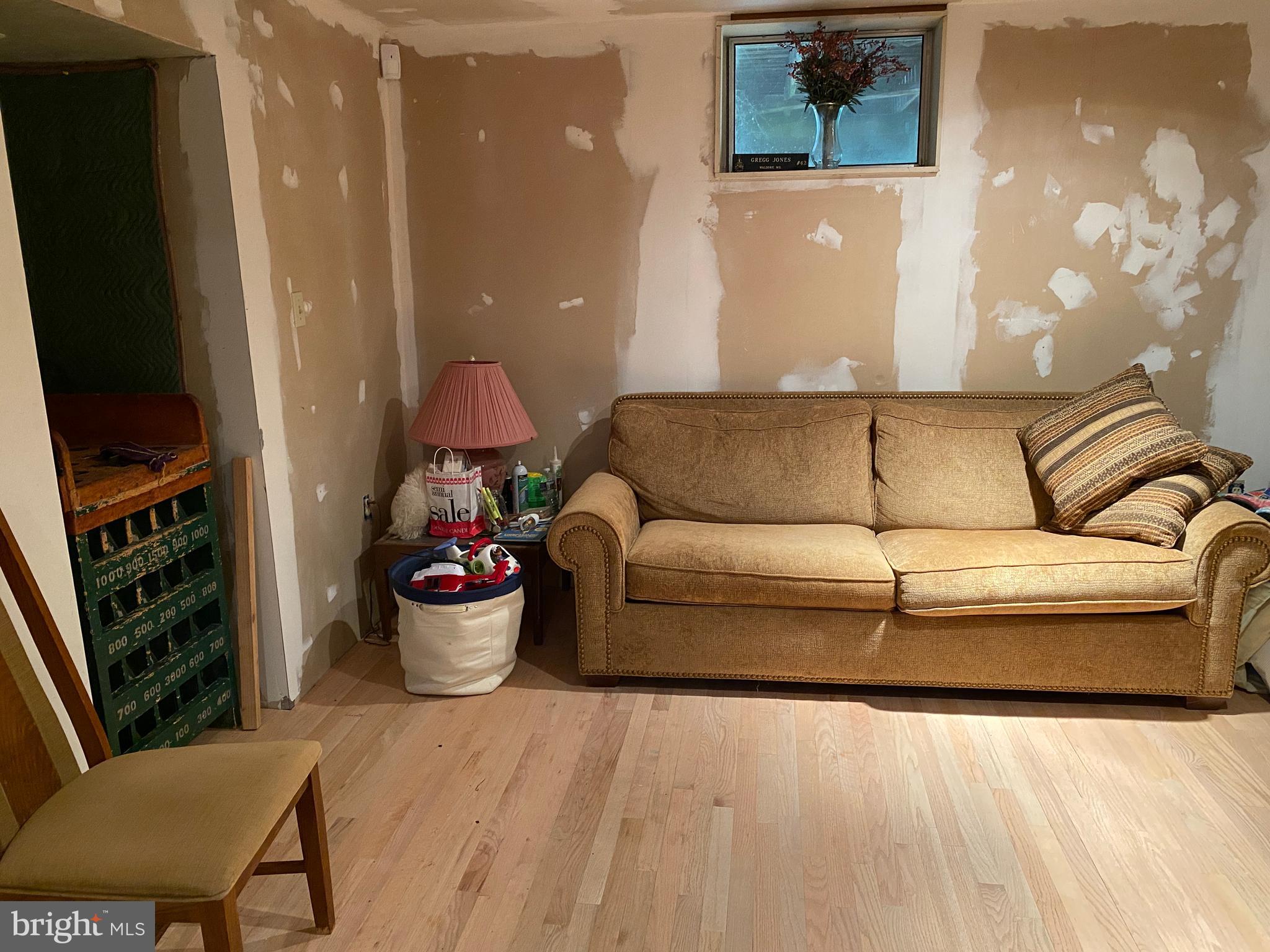 ASHFORD OAKS - Residential