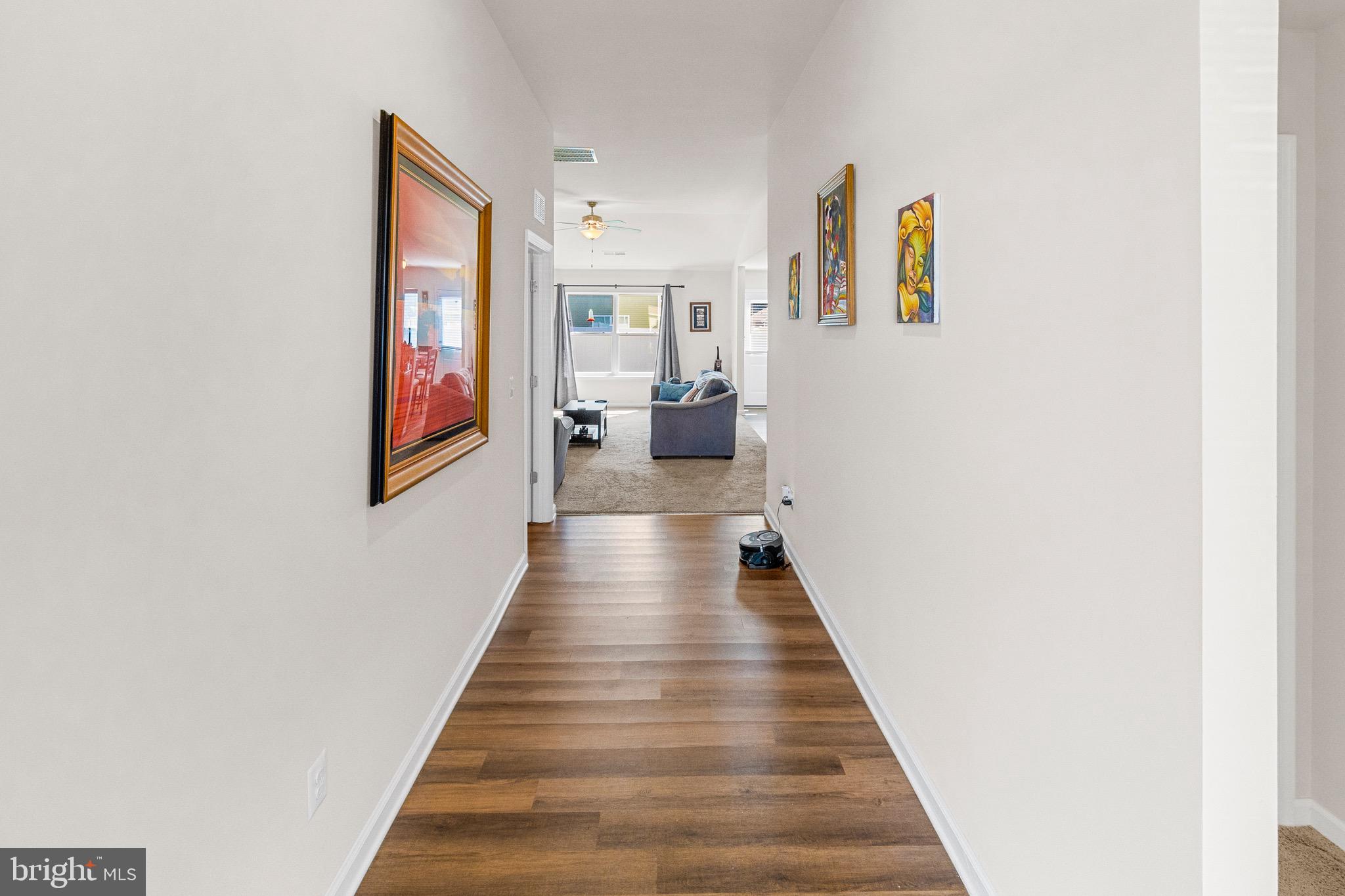 MCGINNIS POINT - Residential