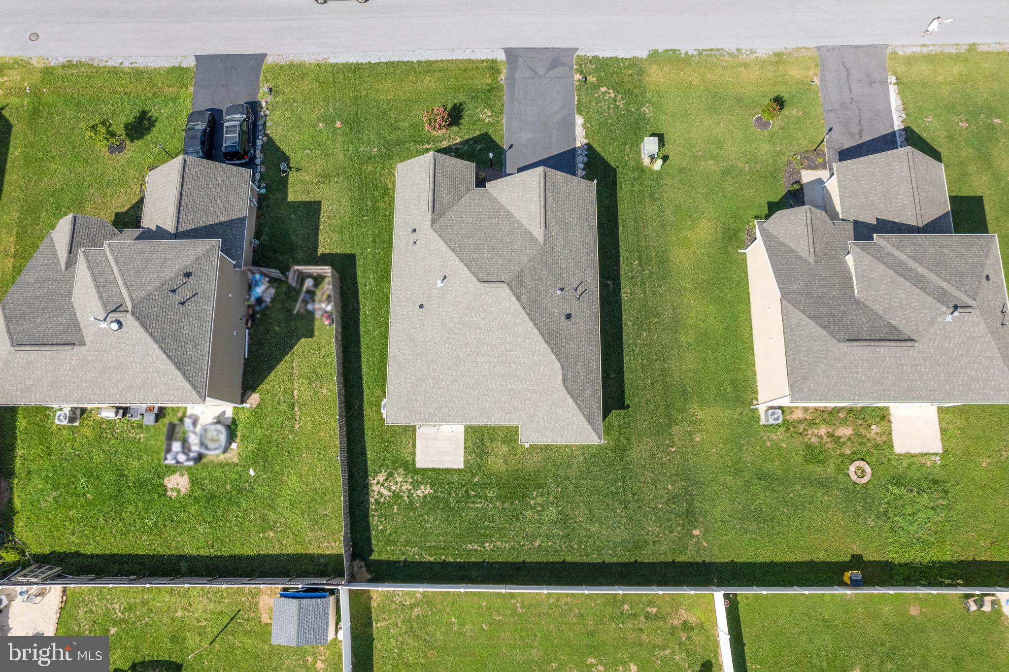 MCGINNIS POINT - Residential