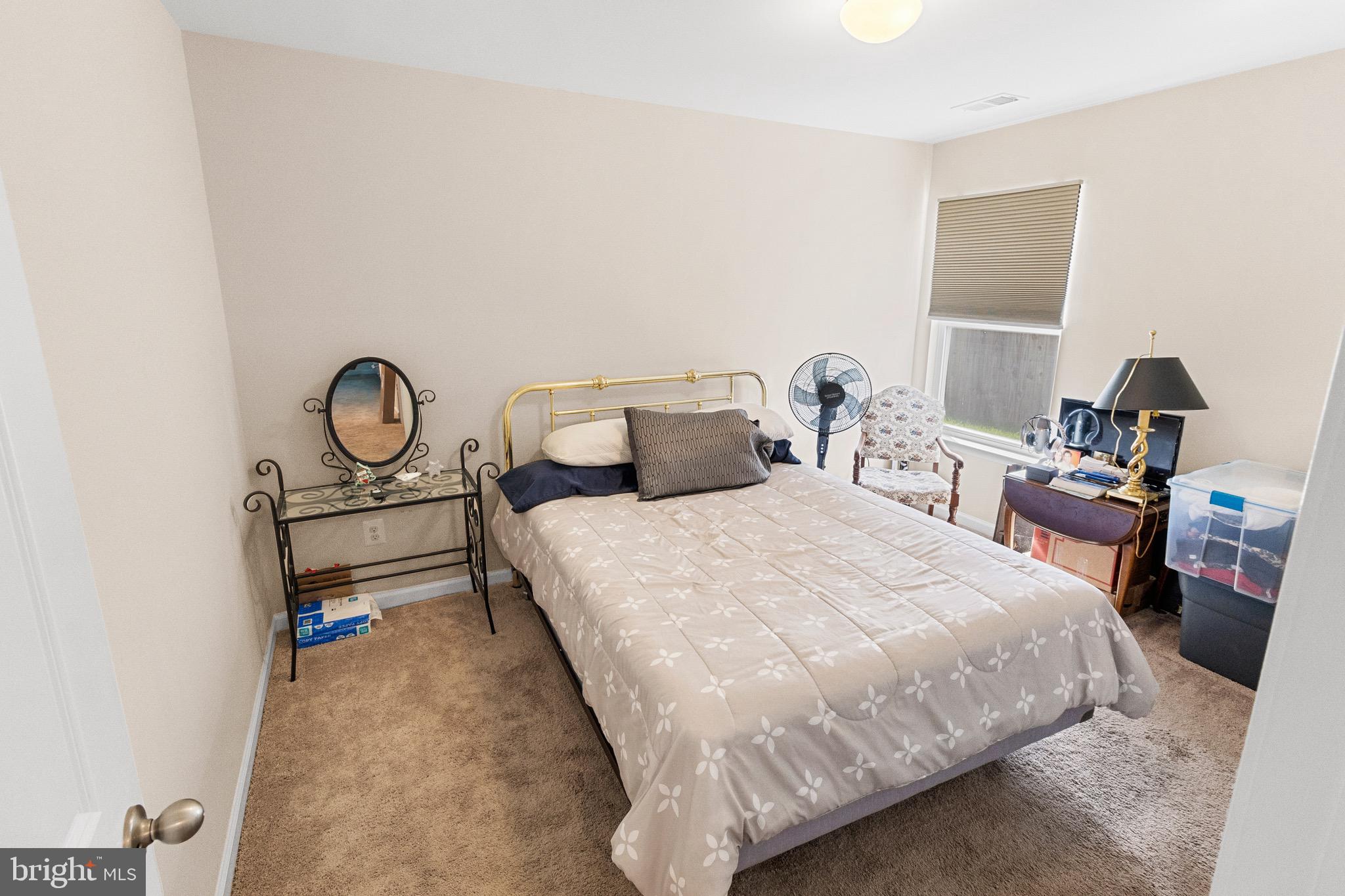 MCGINNIS POINT - Residential