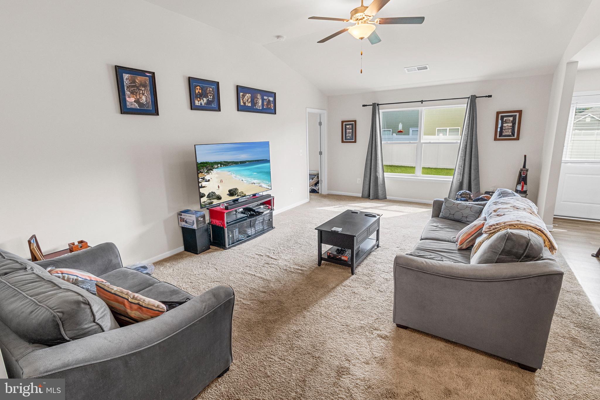 MCGINNIS POINT - Residential