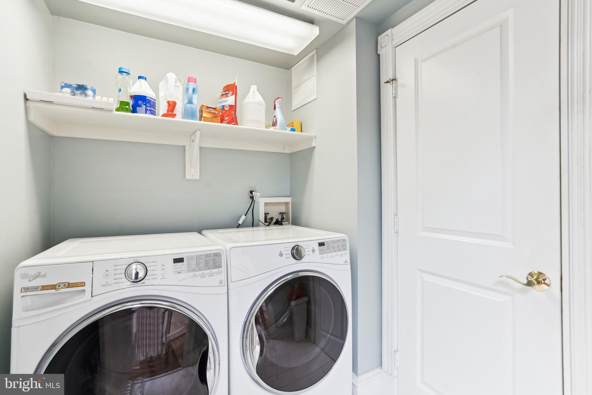 BACKYARD BOATS - Residential