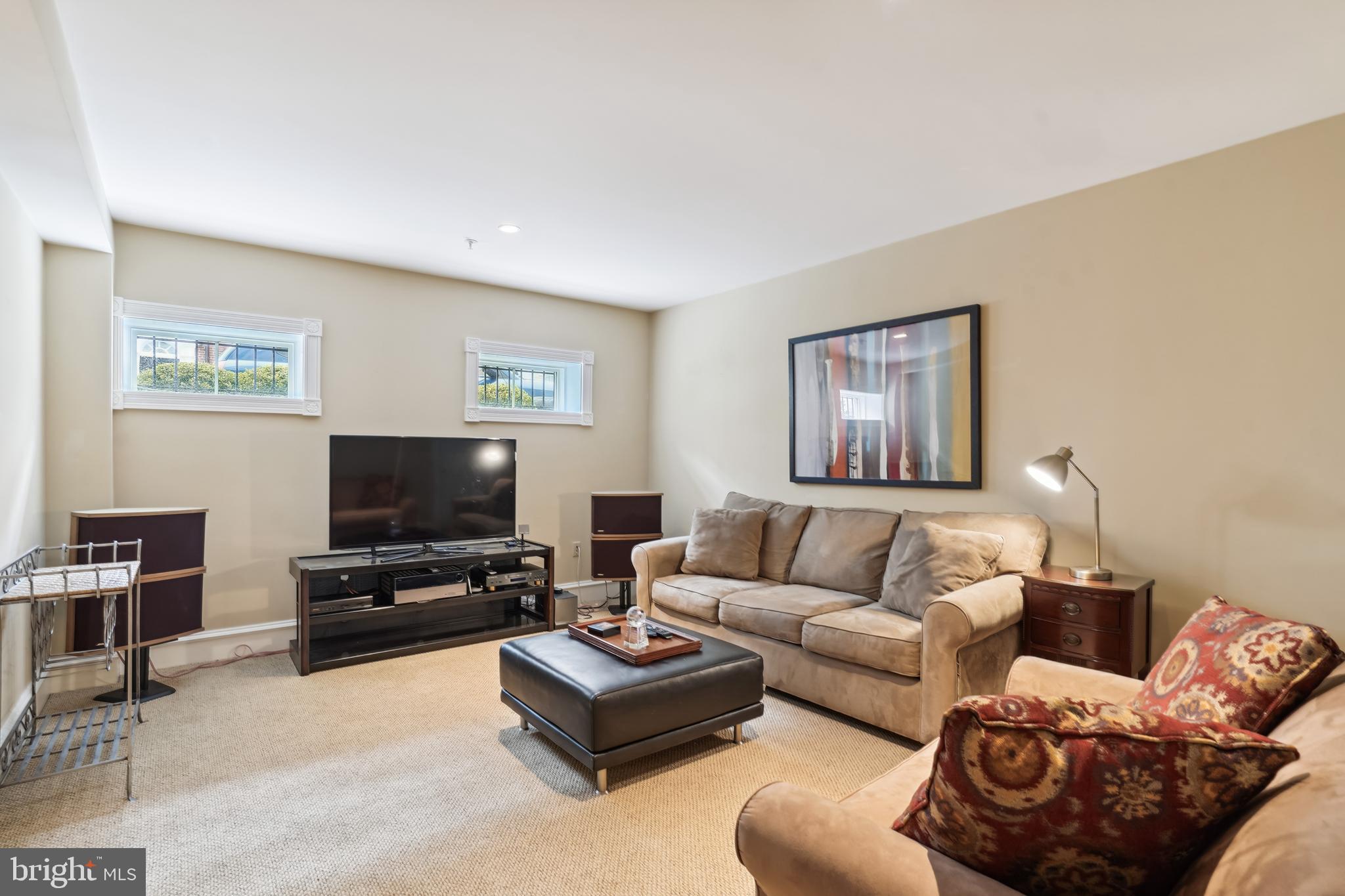 BACKYARD BOATS - Residential