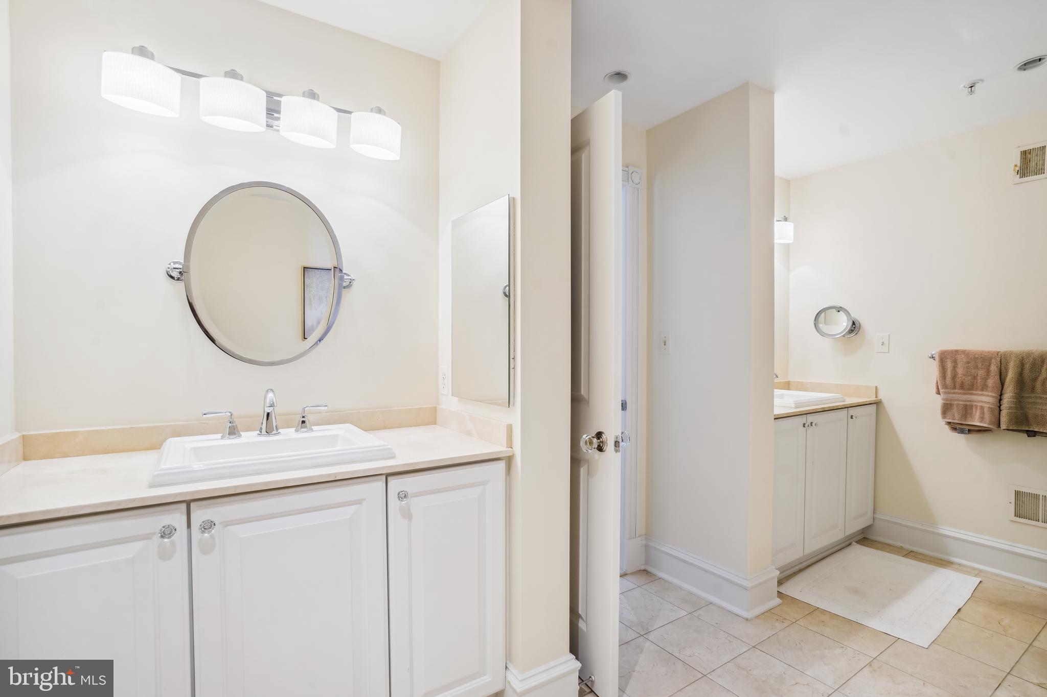 BACKYARD BOATS - Residential