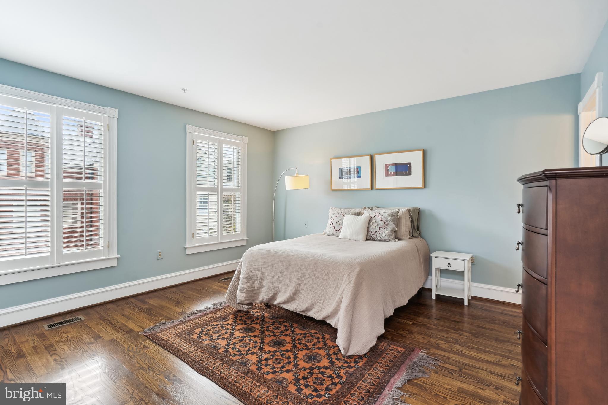 BACKYARD BOATS - Residential