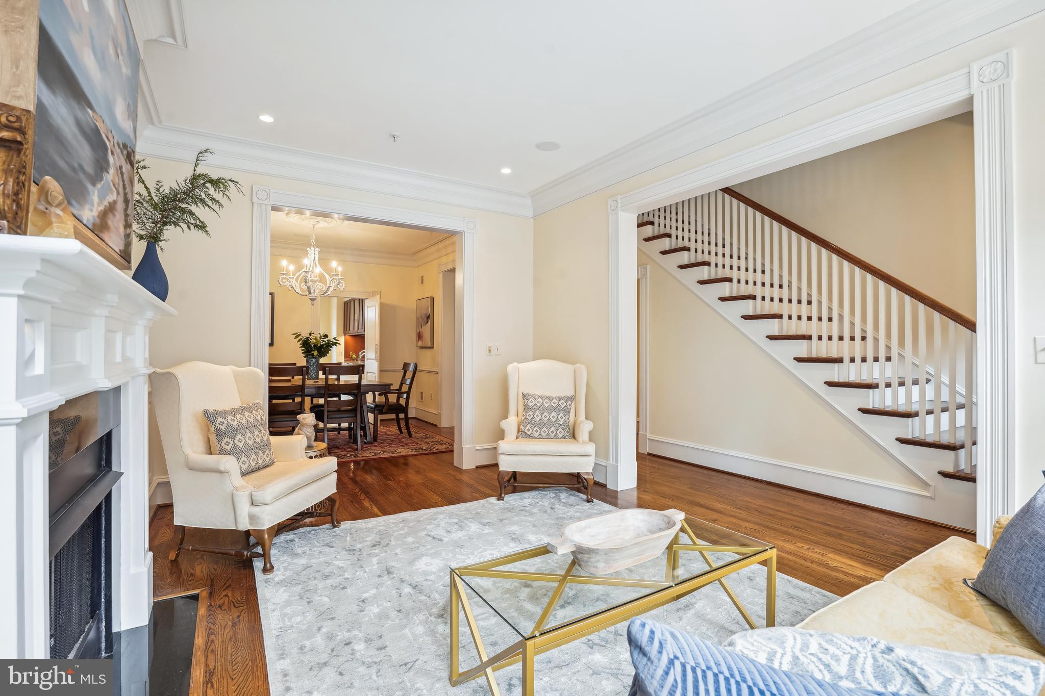 BACKYARD BOATS - Residential