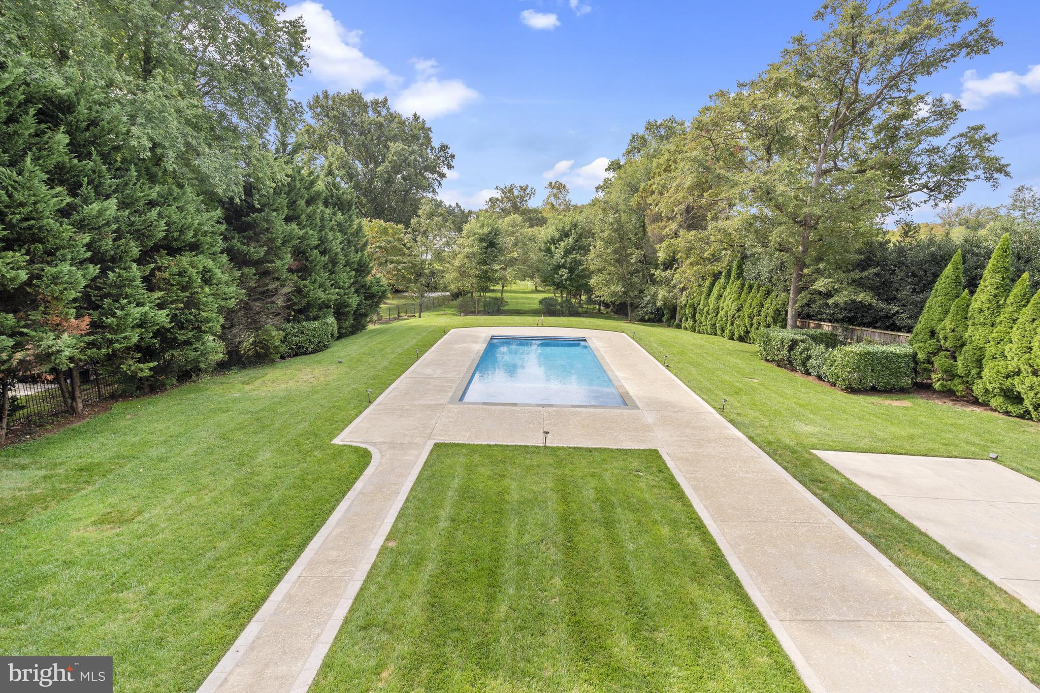 LANGLEY FOREST - Residential