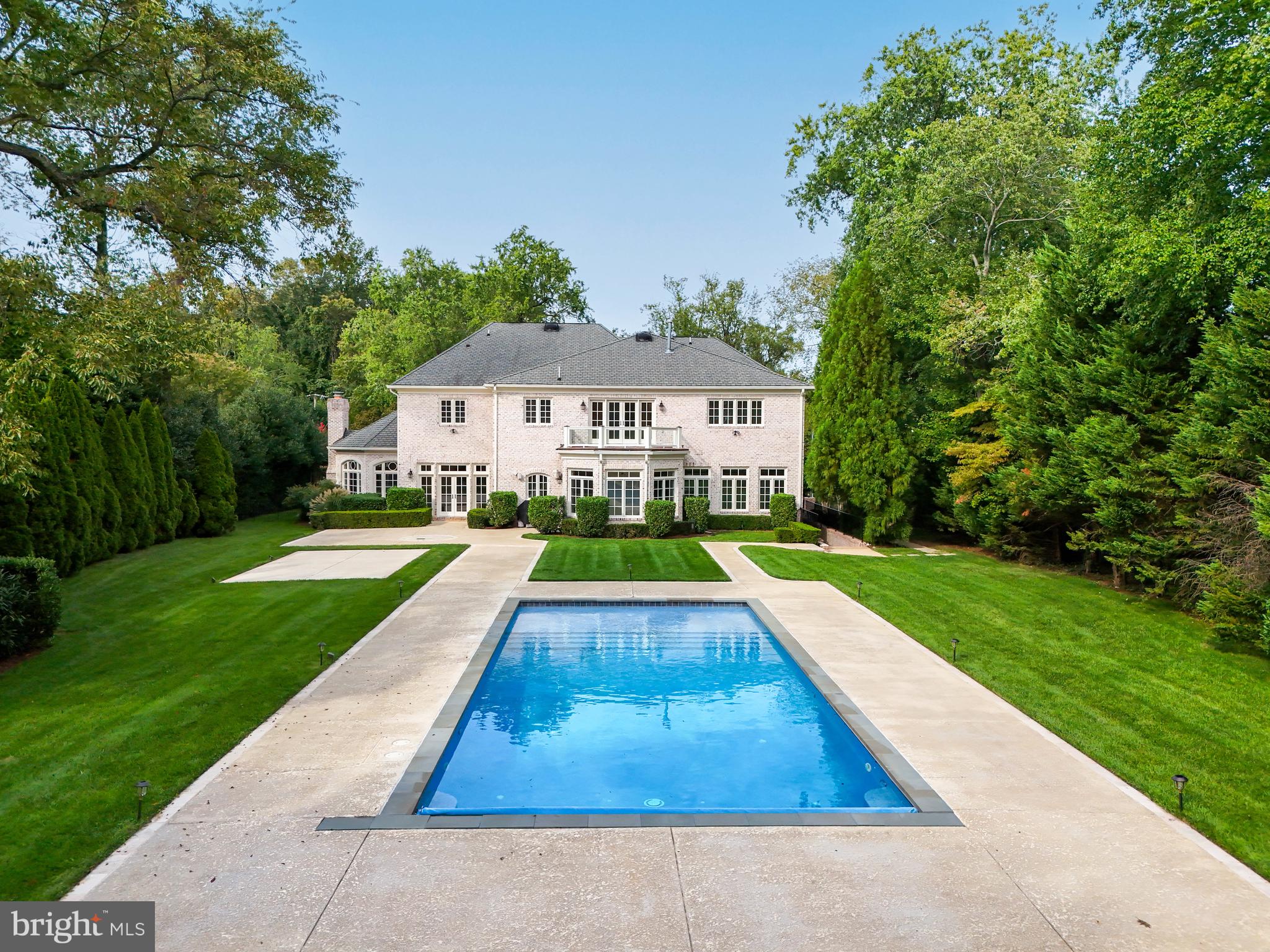 LANGLEY FOREST - Residential