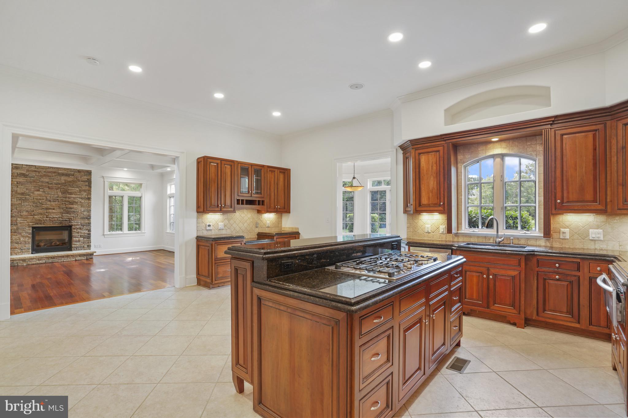 LANGLEY FOREST - Residential