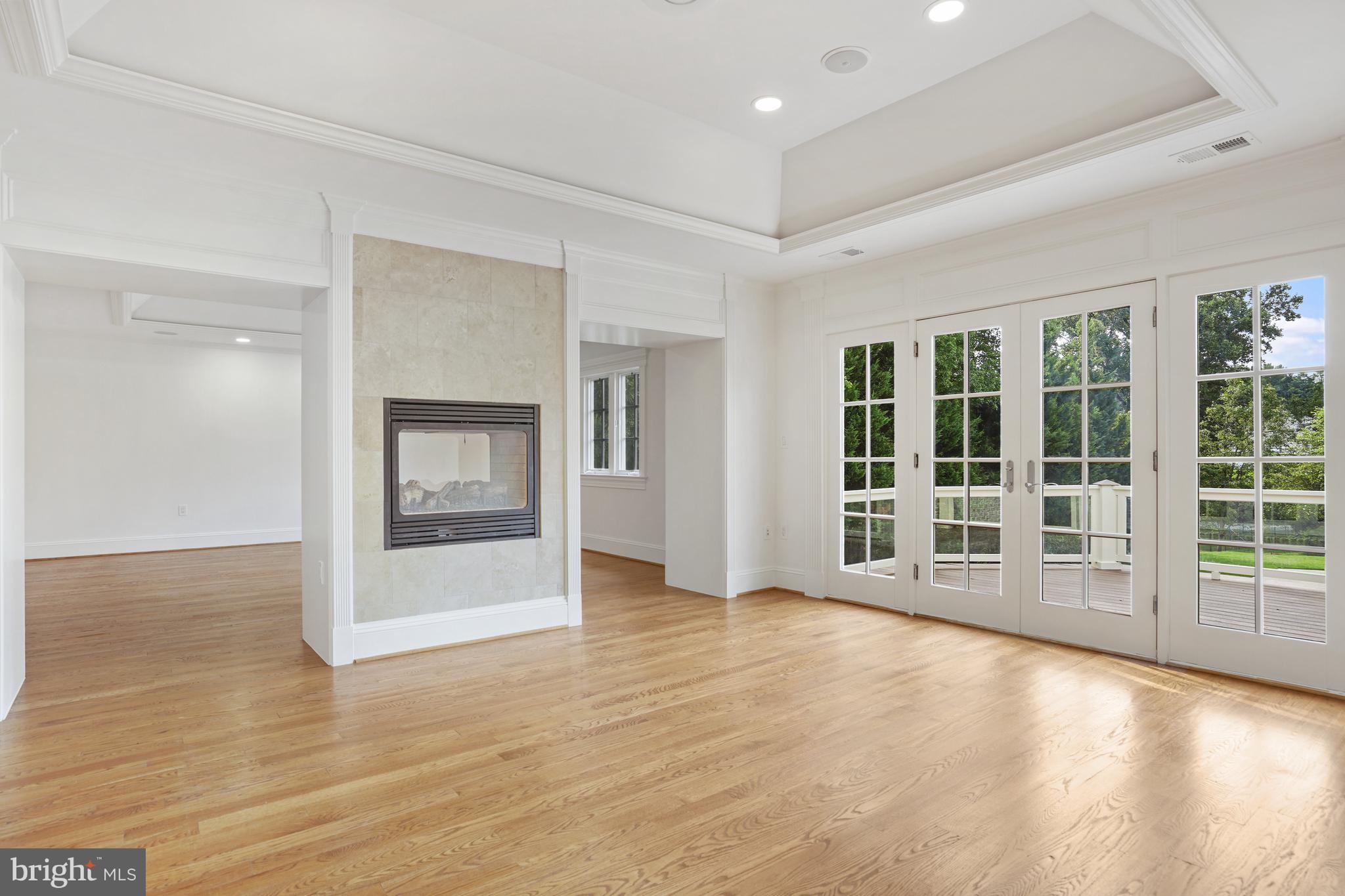 LANGLEY FOREST - Residential