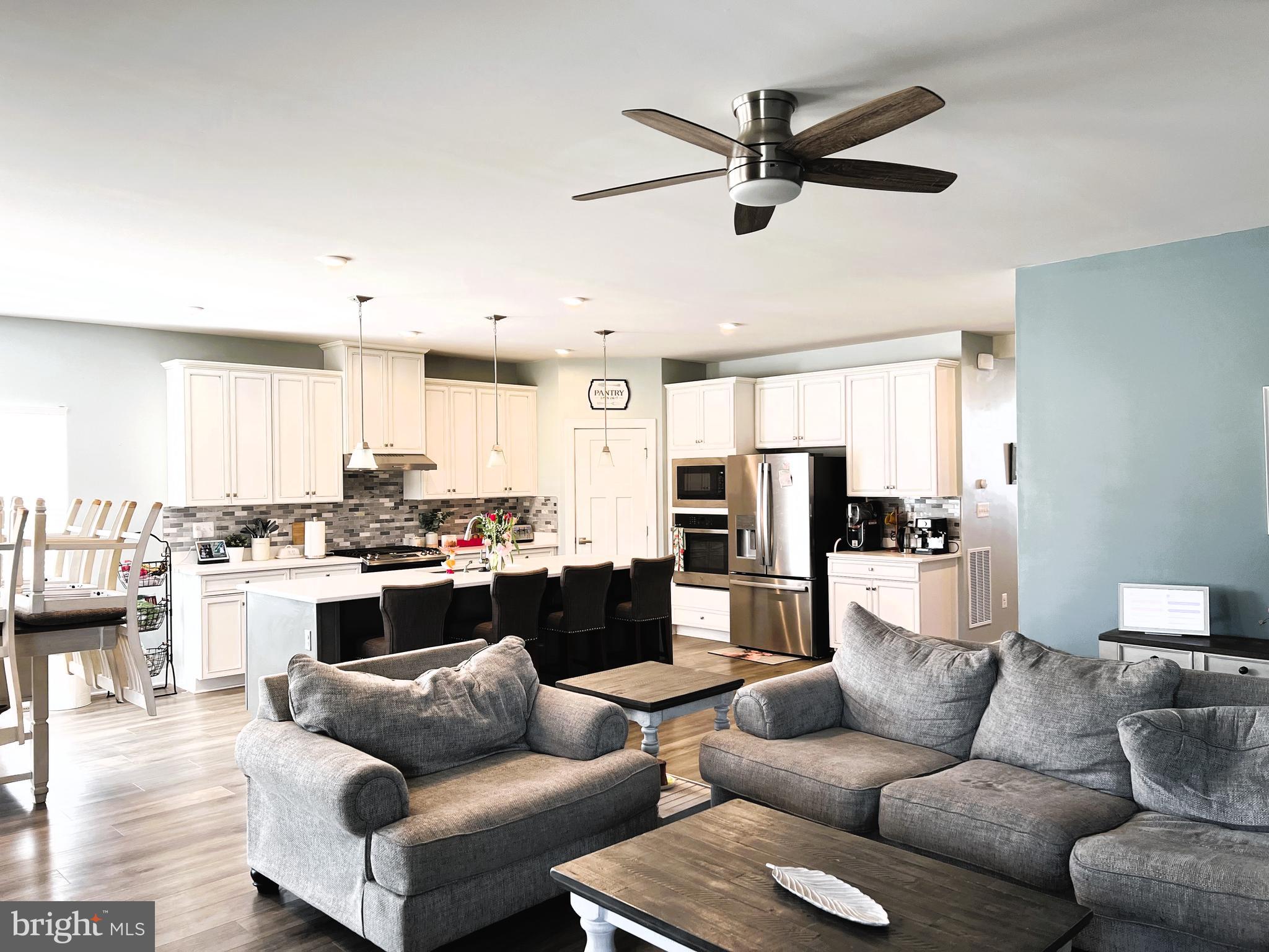 NORTH RIDGE - Residential