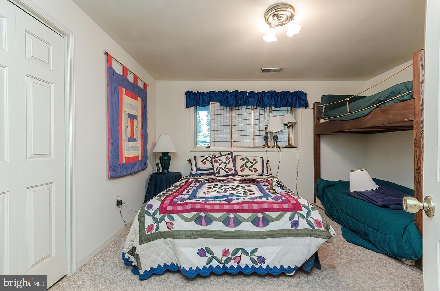 VALLEY VIEW - Residential