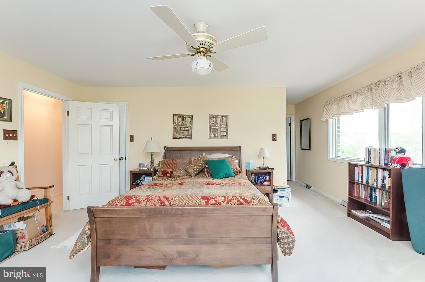 VALLEY VIEW - Residential