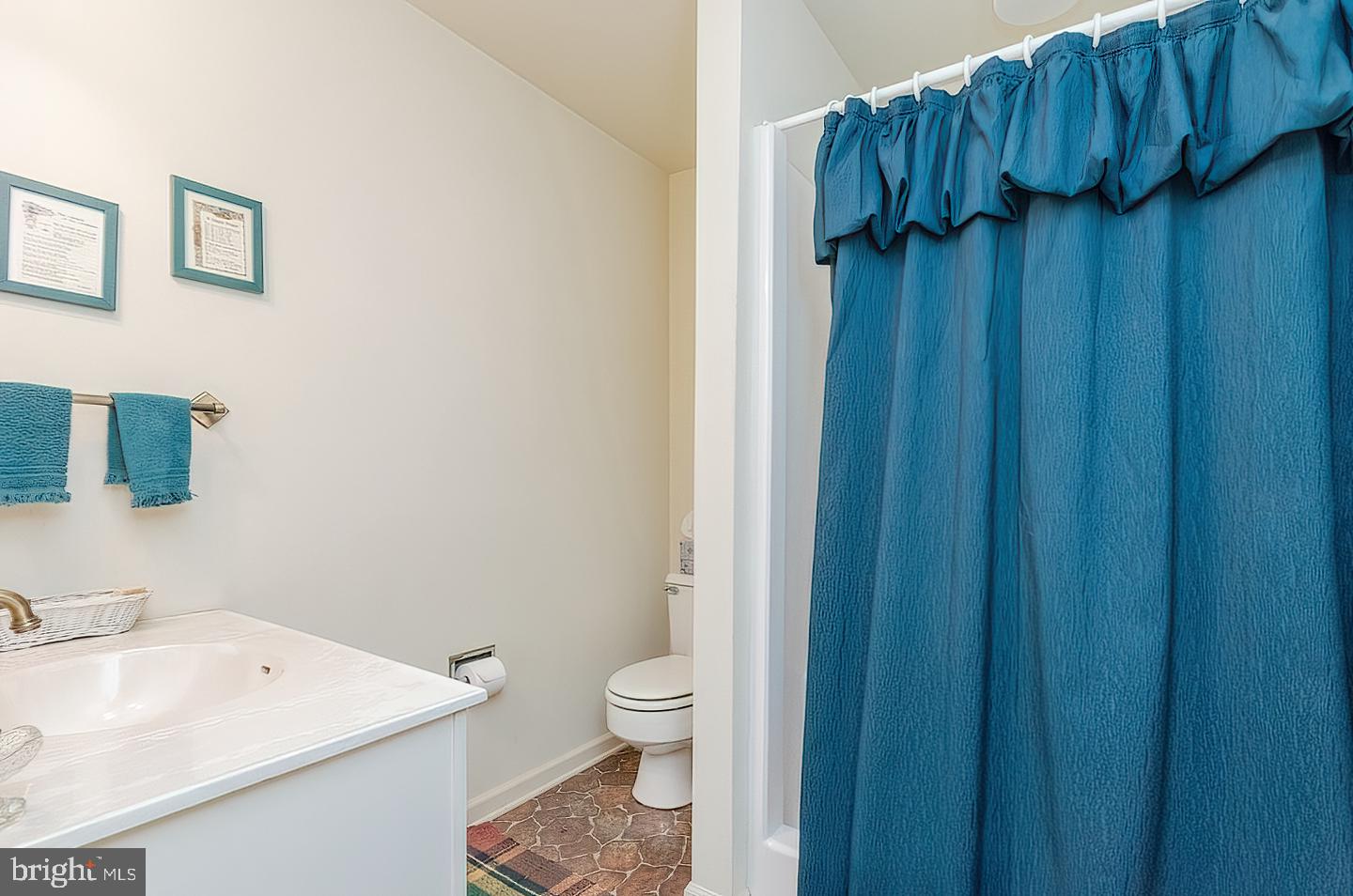 VALLEY VIEW - Residential