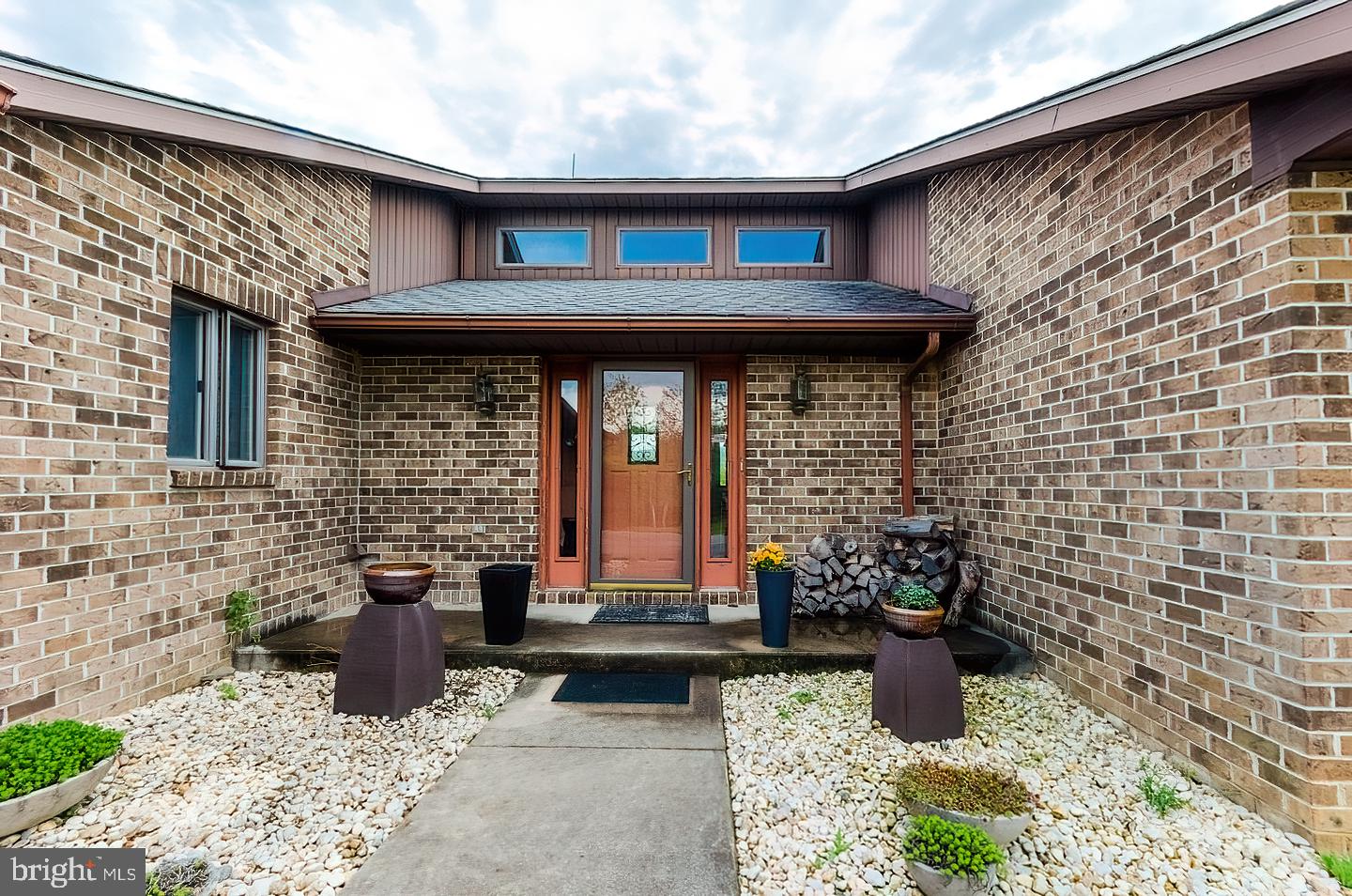 VALLEY VIEW - Residential