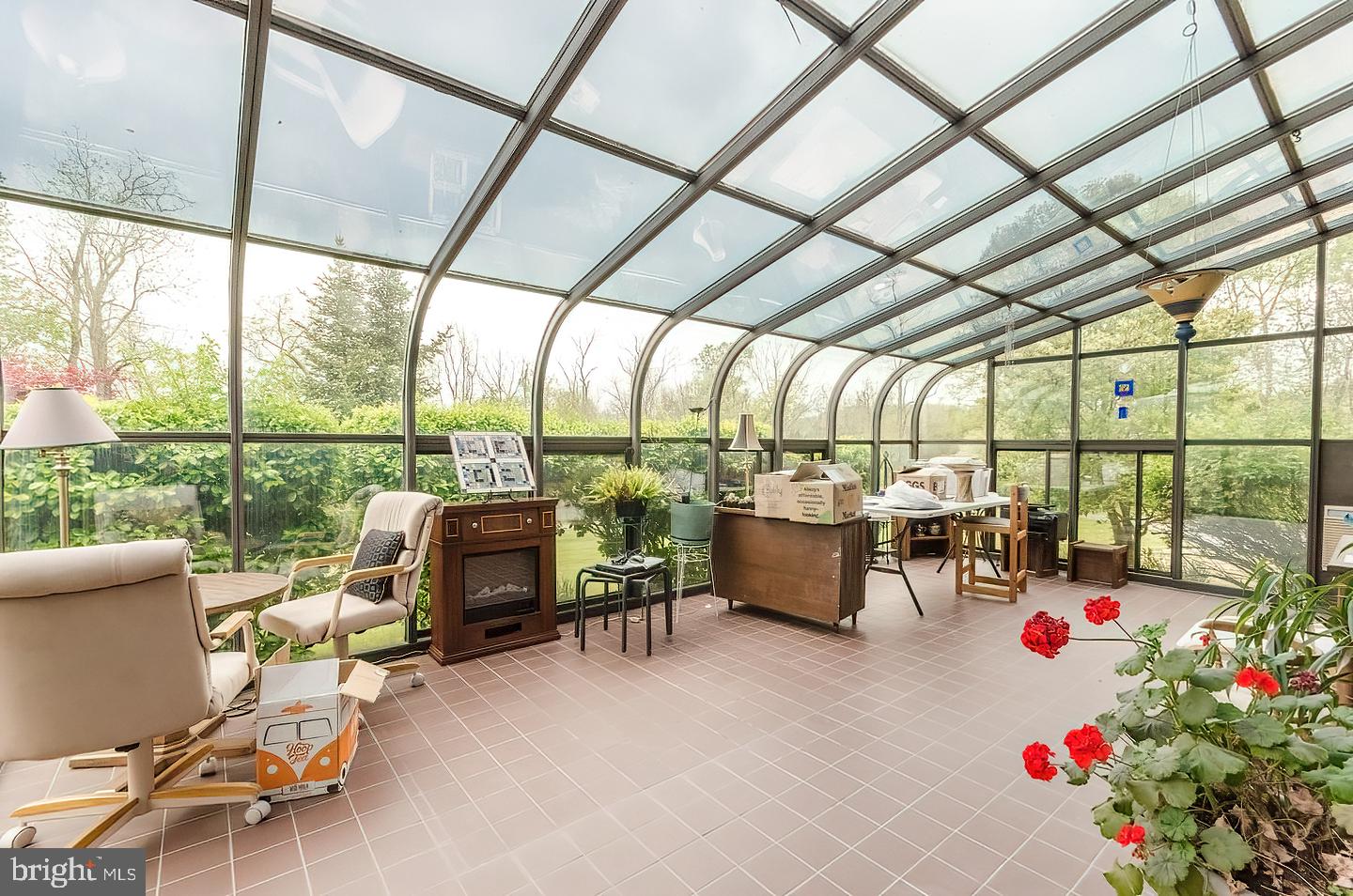 VALLEY VIEW - Residential