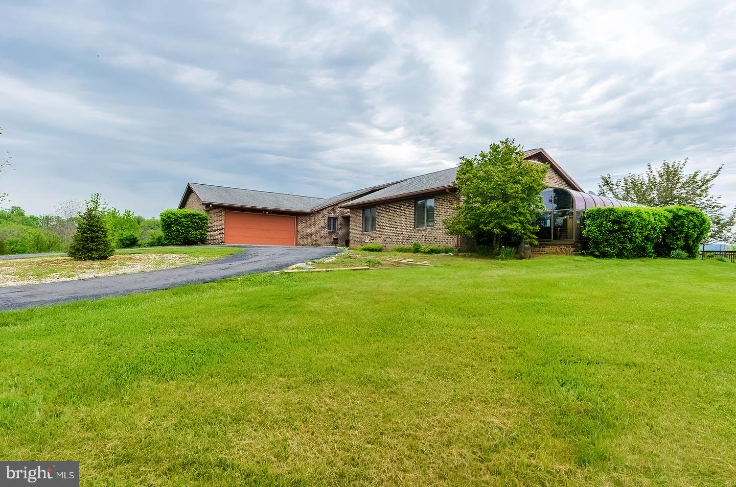 VALLEY VIEW - Residential