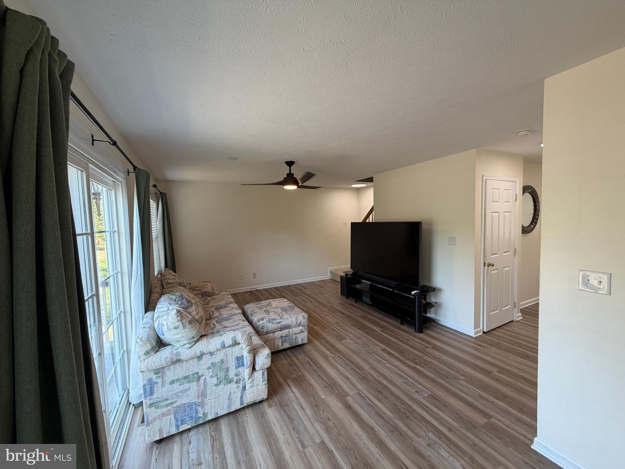 WOODRIDGE - Residential