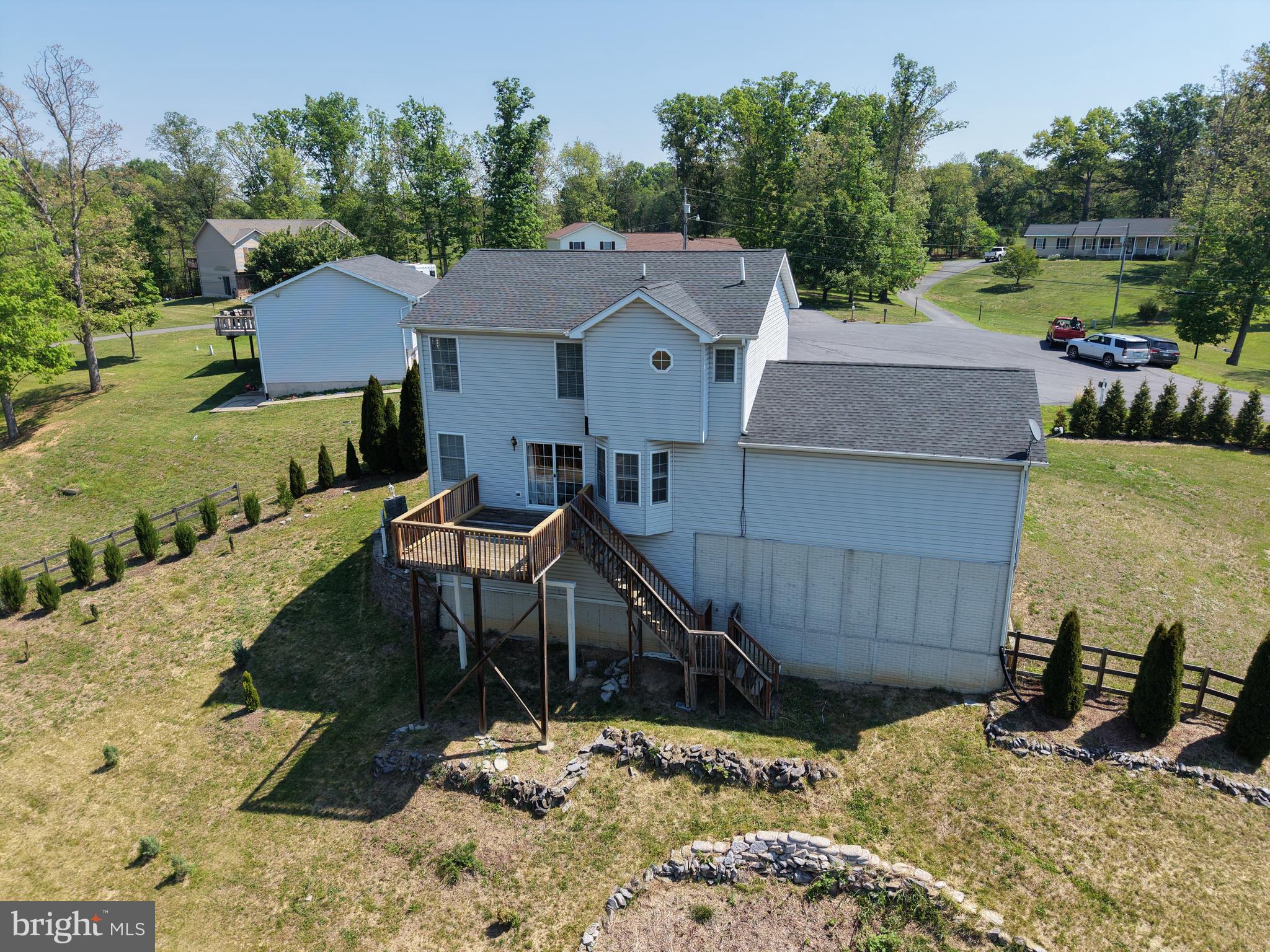 WOODRIDGE - Residential