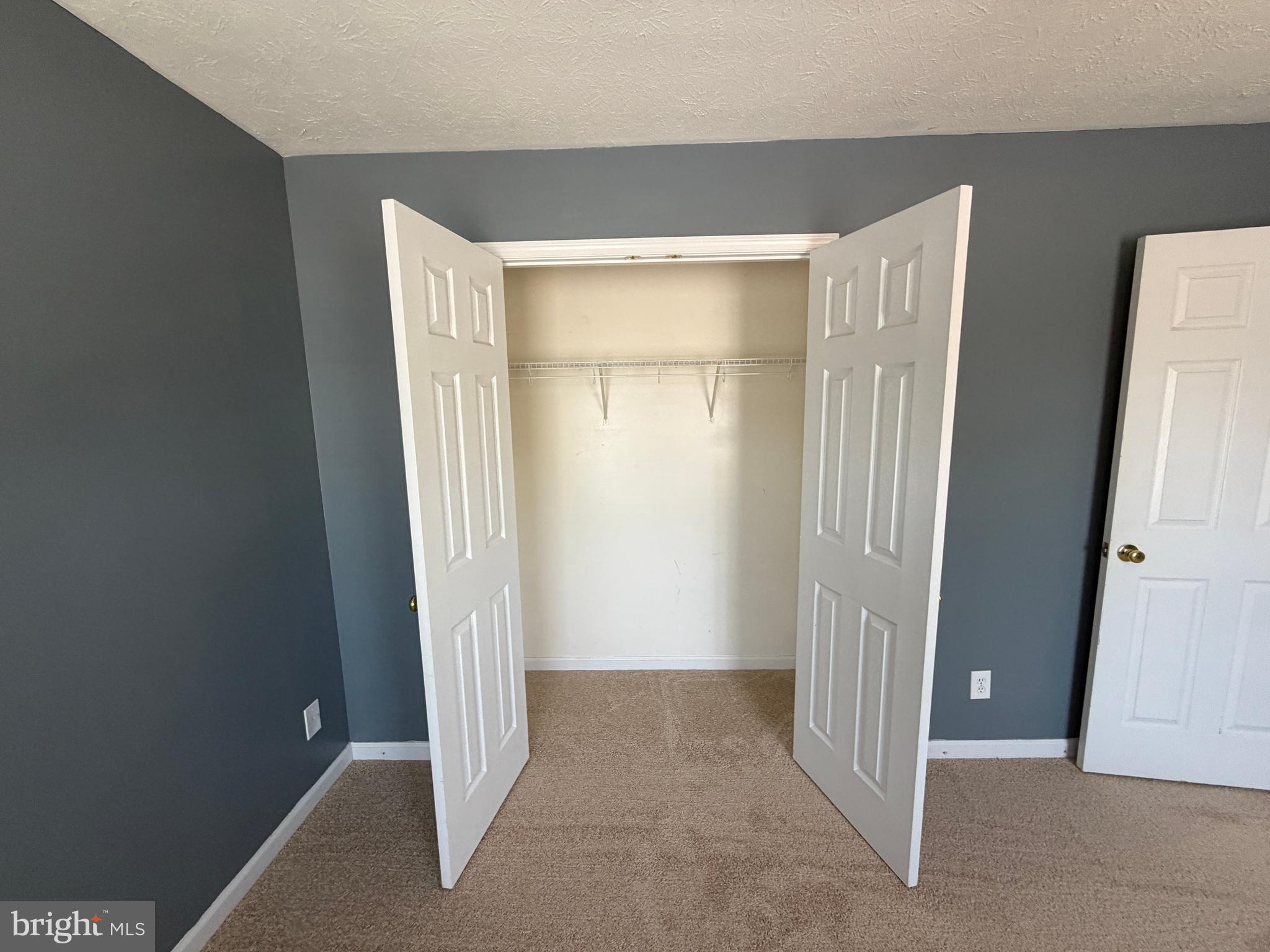 WOODRIDGE - Residential