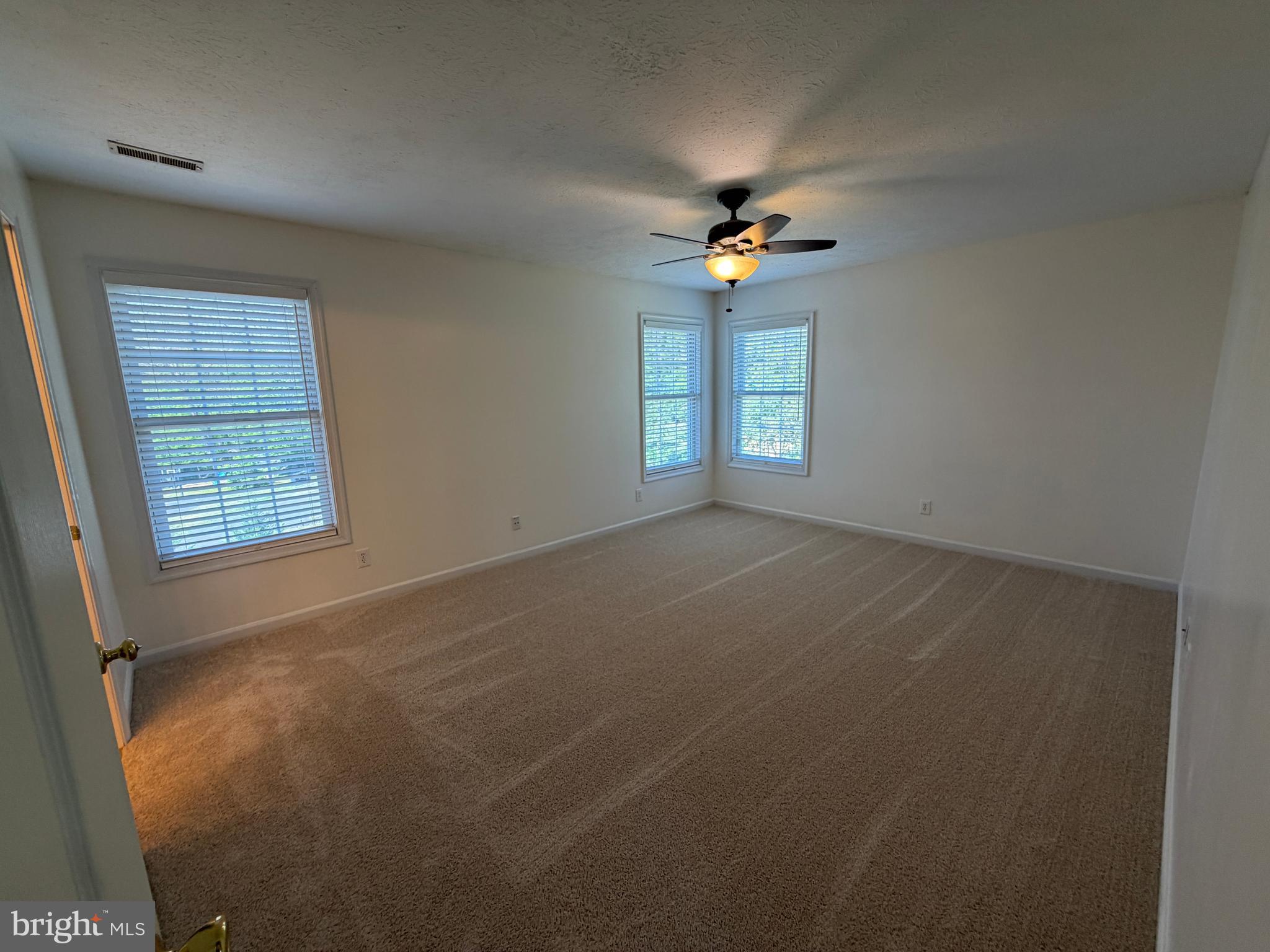 WOODRIDGE - Residential