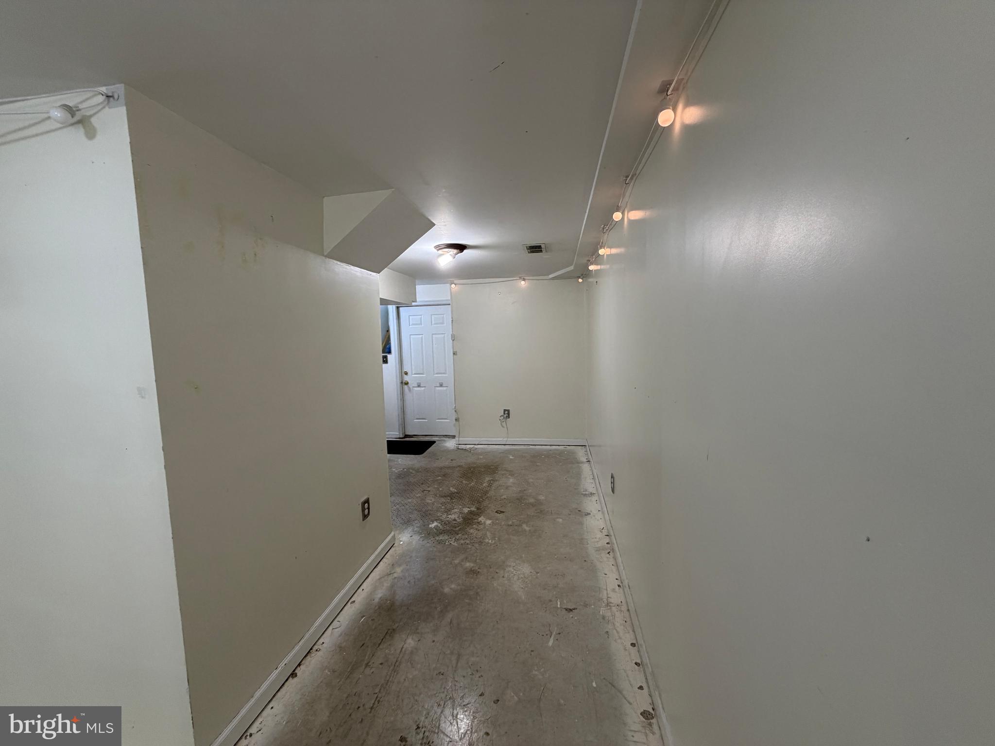 WOODRIDGE - Residential