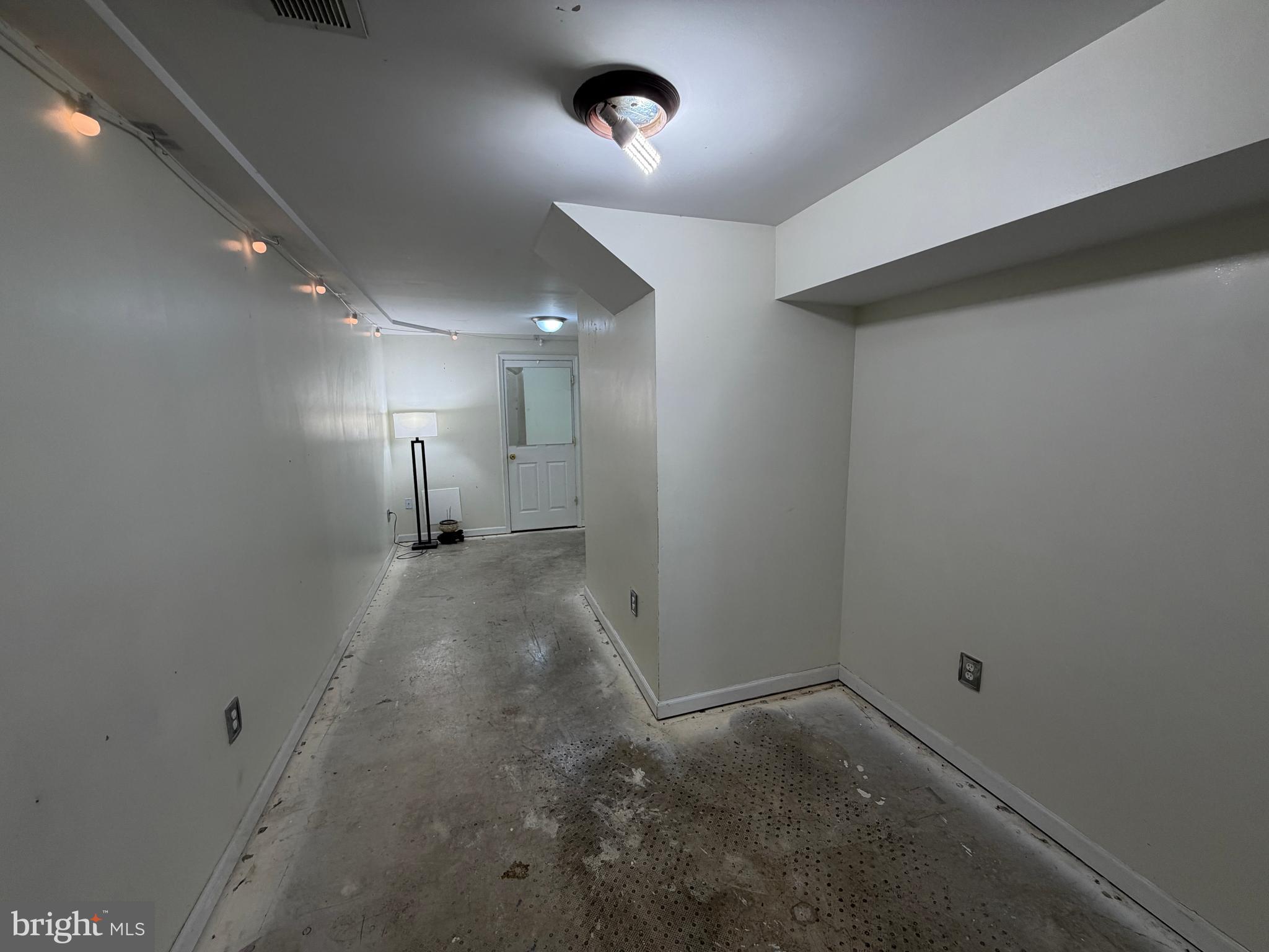 WOODRIDGE - Residential