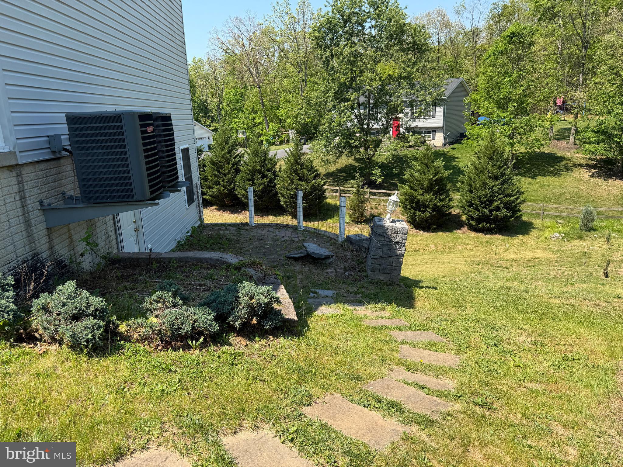 WOODRIDGE - Residential